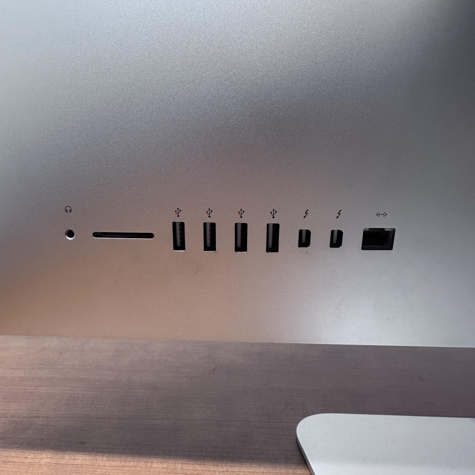 iMac 21.5-inch, Late 2015 Intel Quad-Core i5, 8GB, 1TB Storage - Photo 7