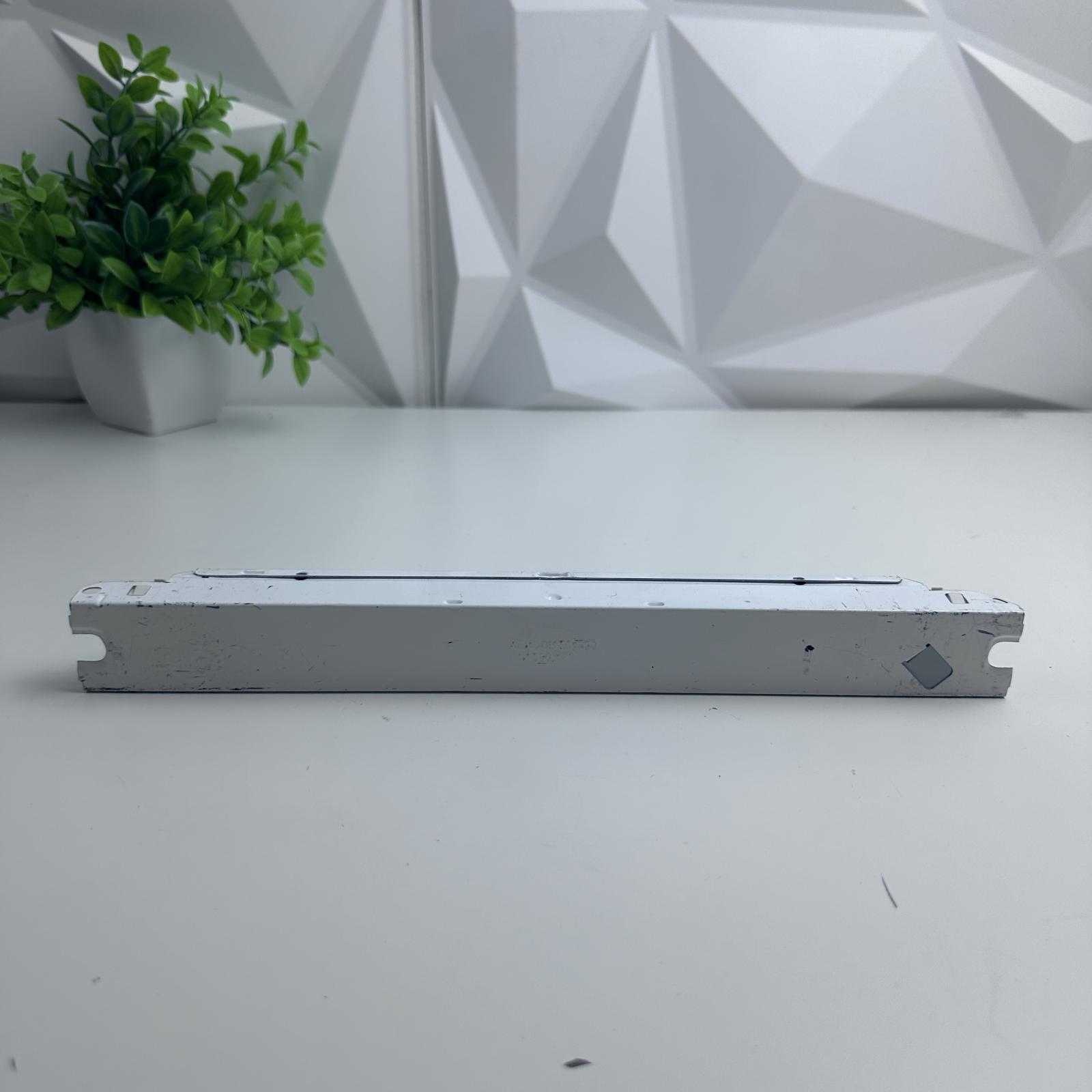 eldoLED OPTOTRONIC 30W LED Driver, 0-10V, Dimmable - Photo 4