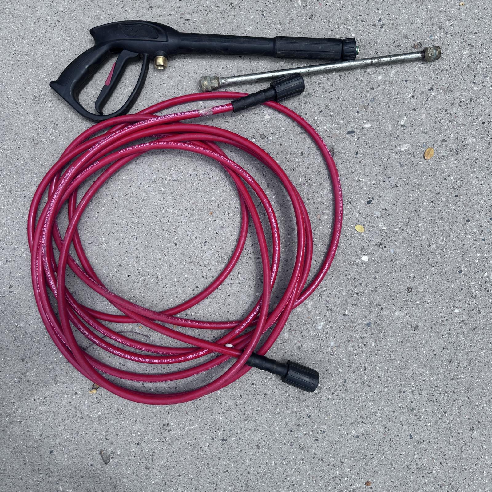 Craftsman 3400-PSI 2.4-GPM Cold Water Gas Pressure Washer - Photo 12