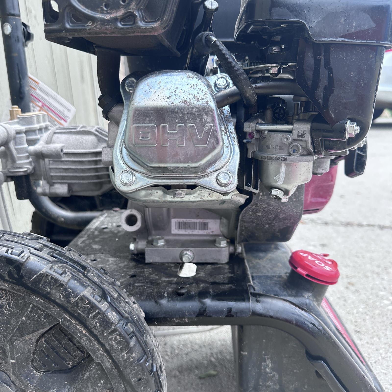 Craftsman 3400-PSI 2.4-GPM Cold Water Gas Pressure Washer - Photo 8