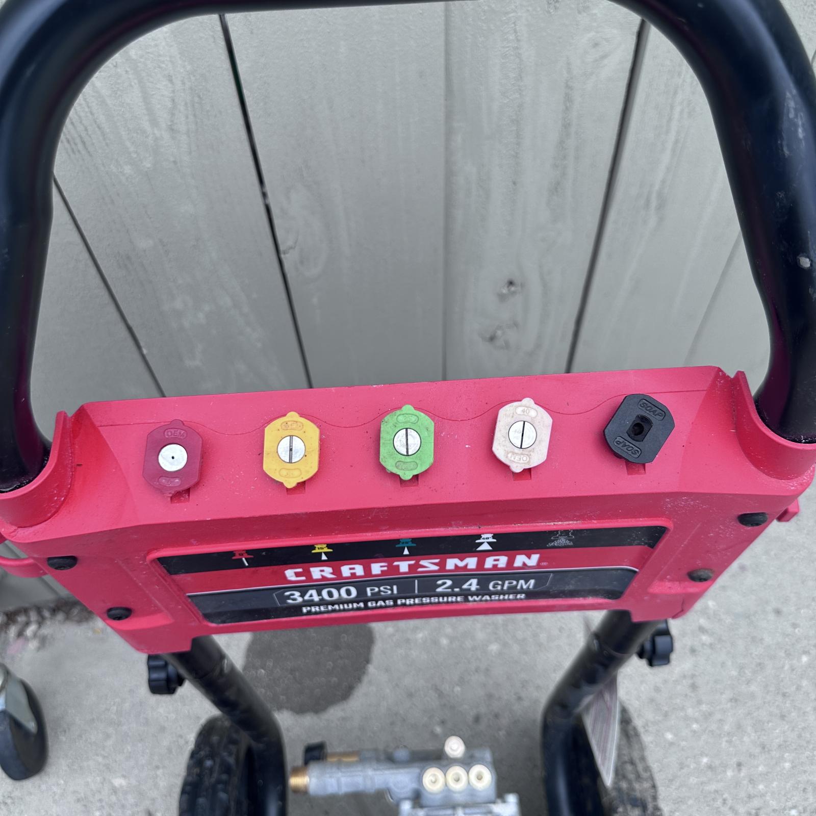 Craftsman 3400-PSI 2.4-GPM Cold Water Gas Pressure Washer - Photo 6