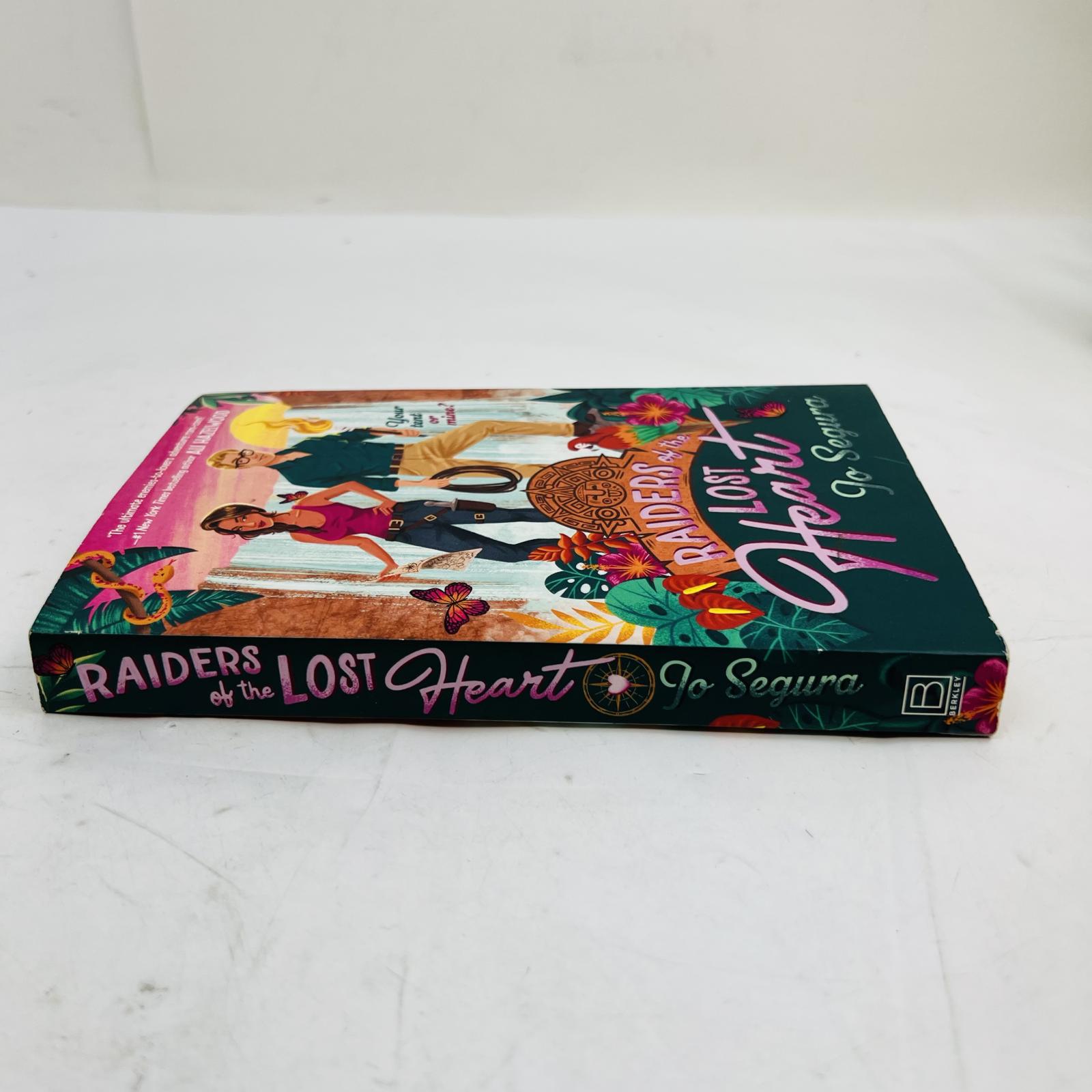 Raiders of the Lost Heart by Jo Segura Paperback Romance Adventure Book - Photo 2