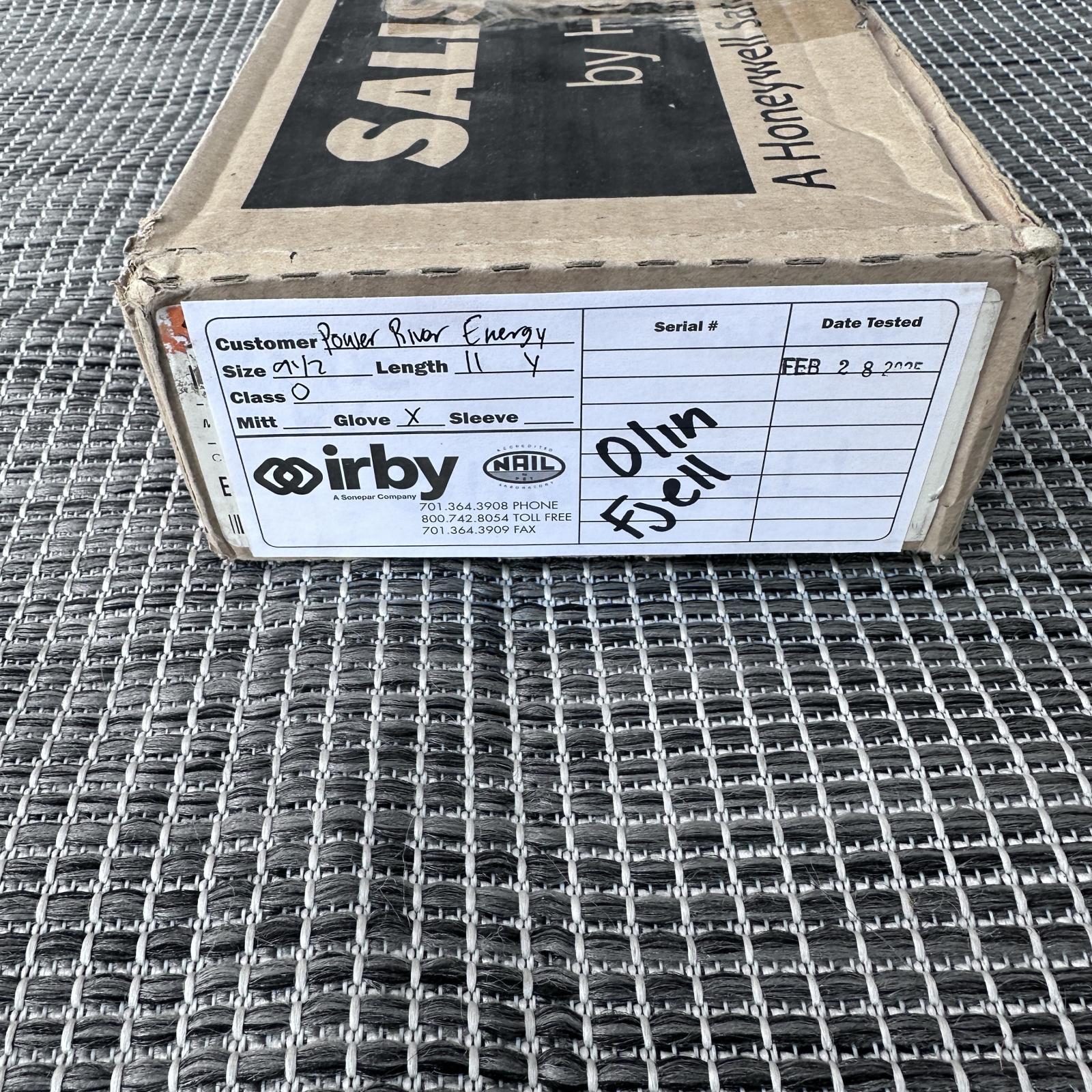 Salisbury by Honeywell Class 0 Type 1 Electrical Insulating Gloves 9.5 - Photo 9