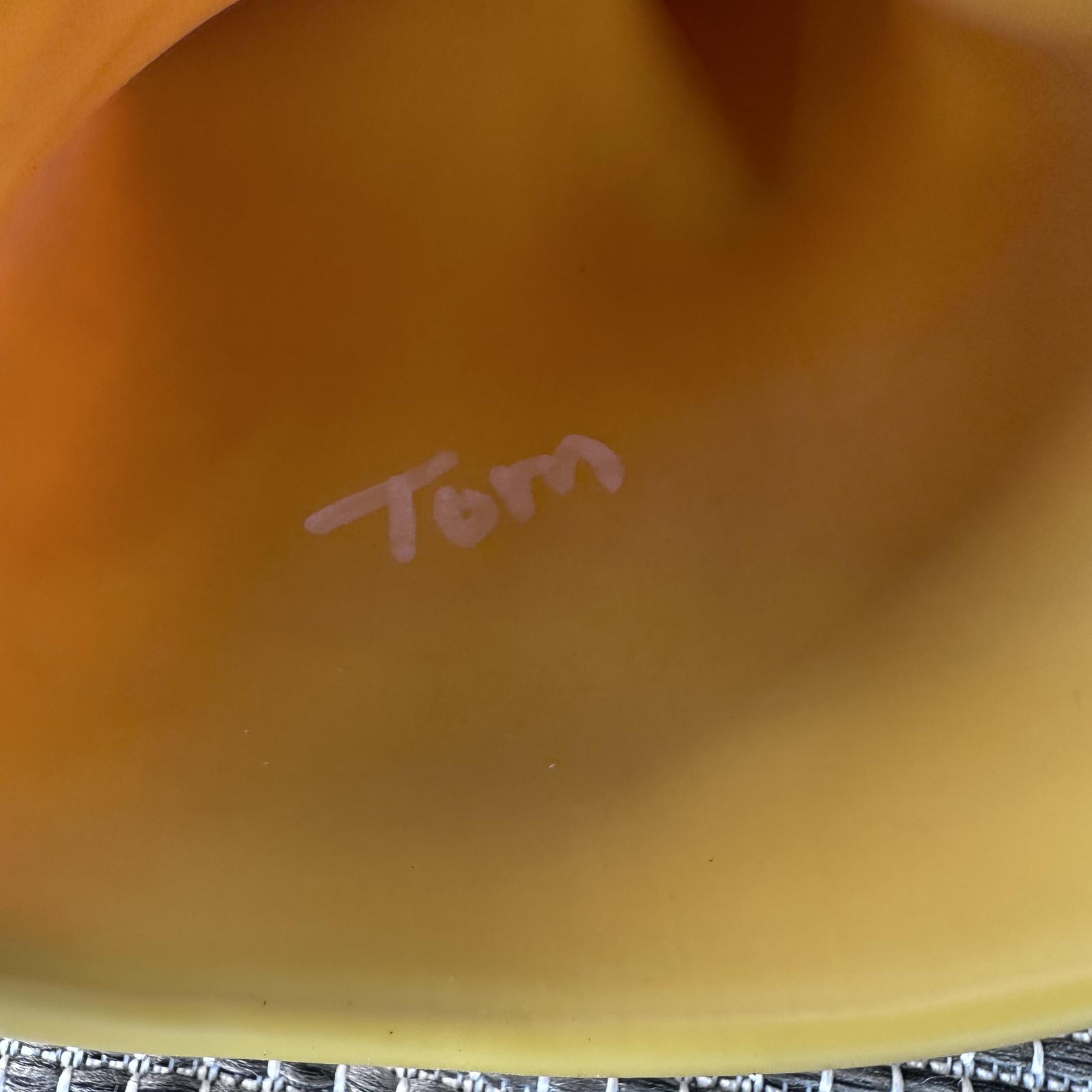 Salisbury by Honeywell Class 0 Type 1 Electrical Insulating Gloves 9.5 - Photo 3