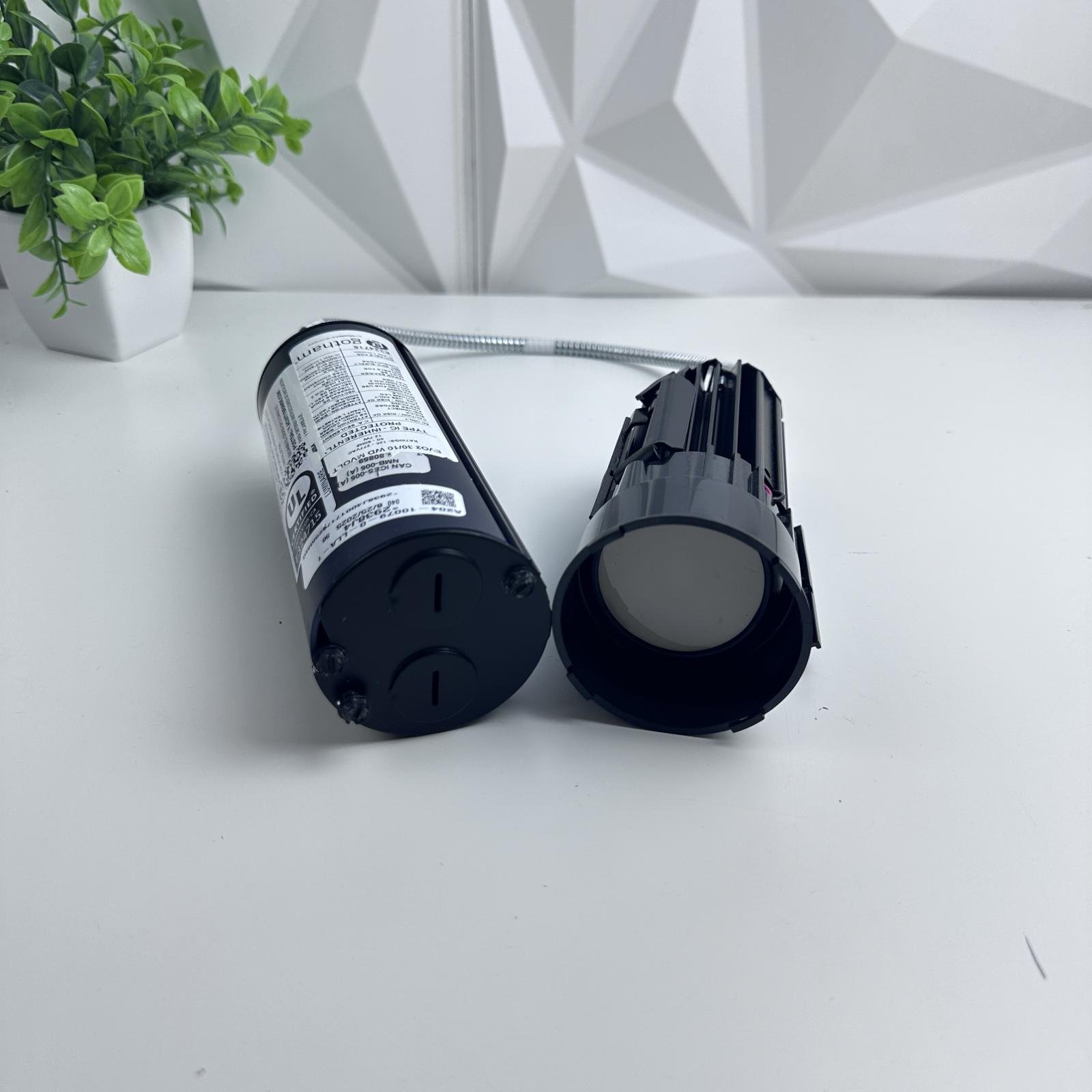 Gotham AcuityBrands LED Luminaire A204-10079-0-LLA-1, 12.7W, UL - Photo 13