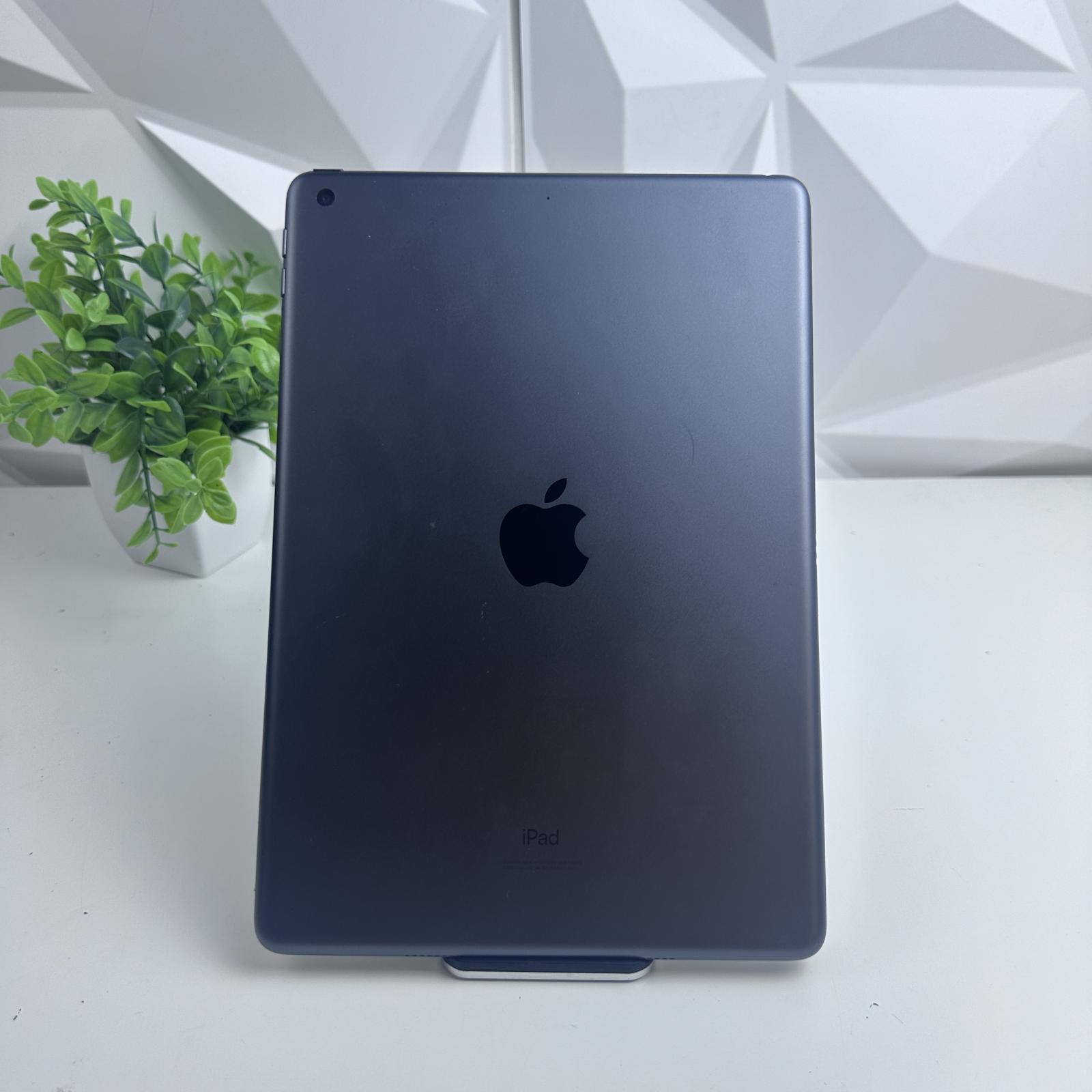 iPad 9th, Wi-Fi Only, 64GB, Space Gray - Photo 2