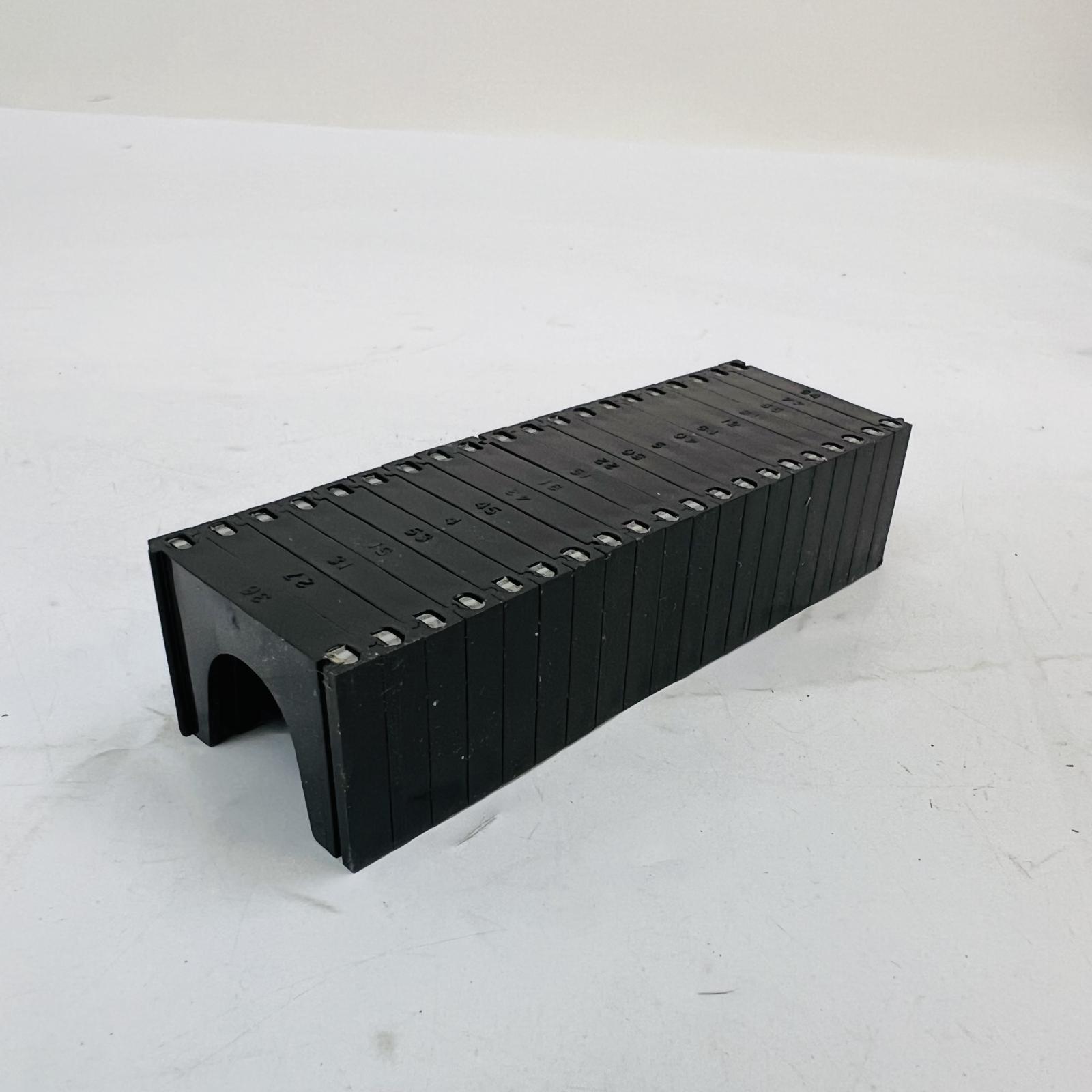 RB-5 Flush Mount Clips 100 Qty for 1/2" ID 5/8" OD Pipe - Photo 4