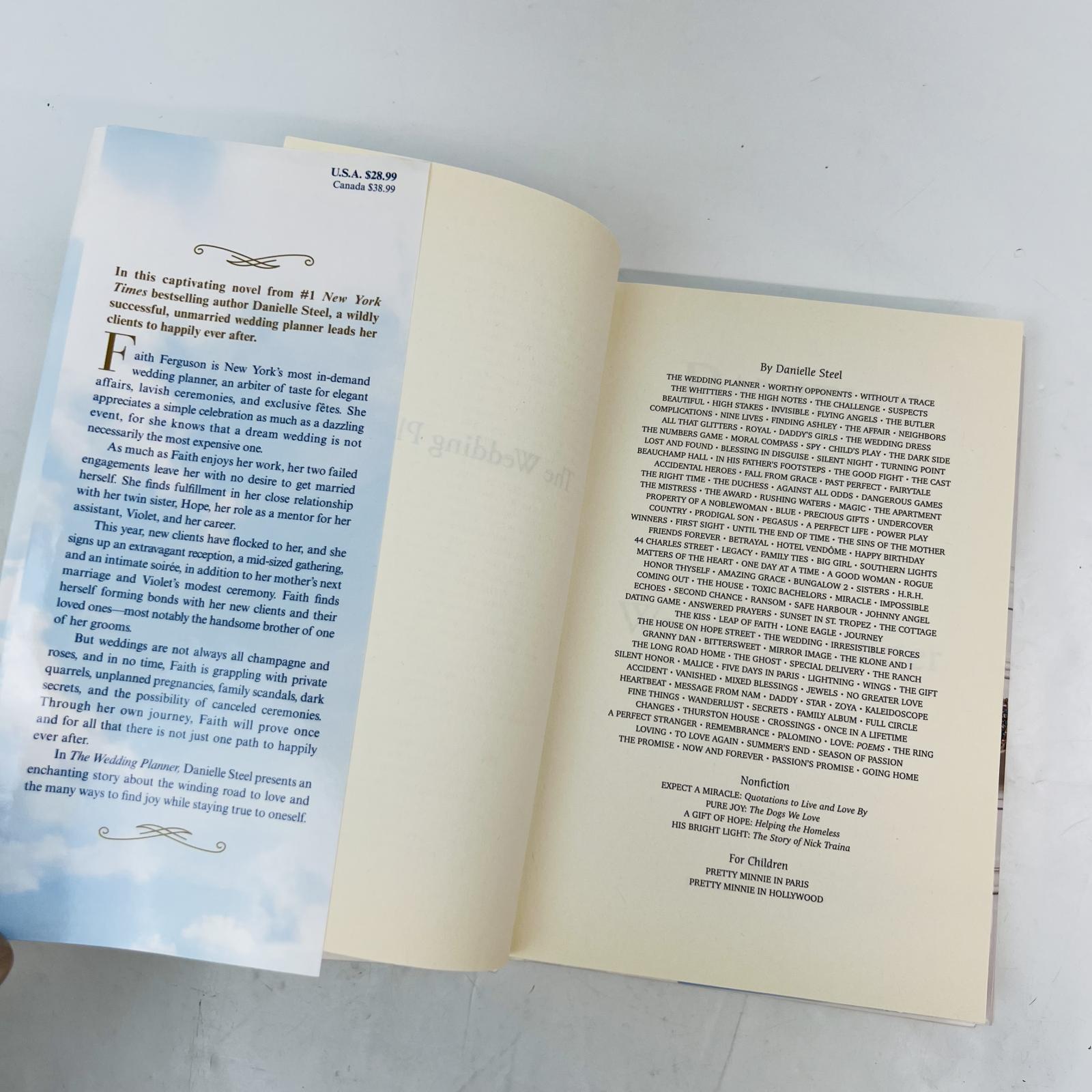 The Wedding Planner by Danielle Steel - A Novel - Hardcover - Photo 4