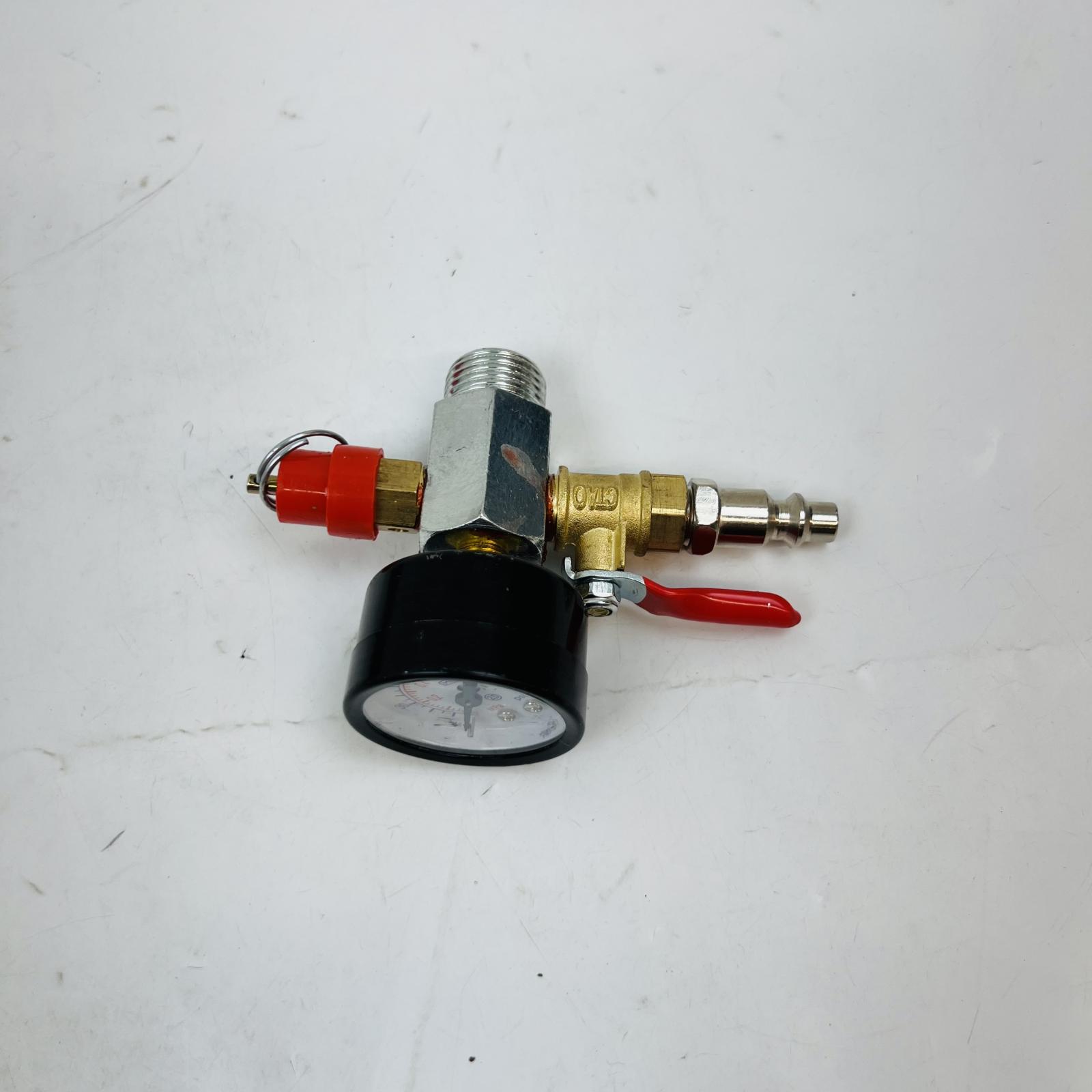 Air Pressure Gauge 0-150 PSI w/ Quick Connect Fitting - Photo 3