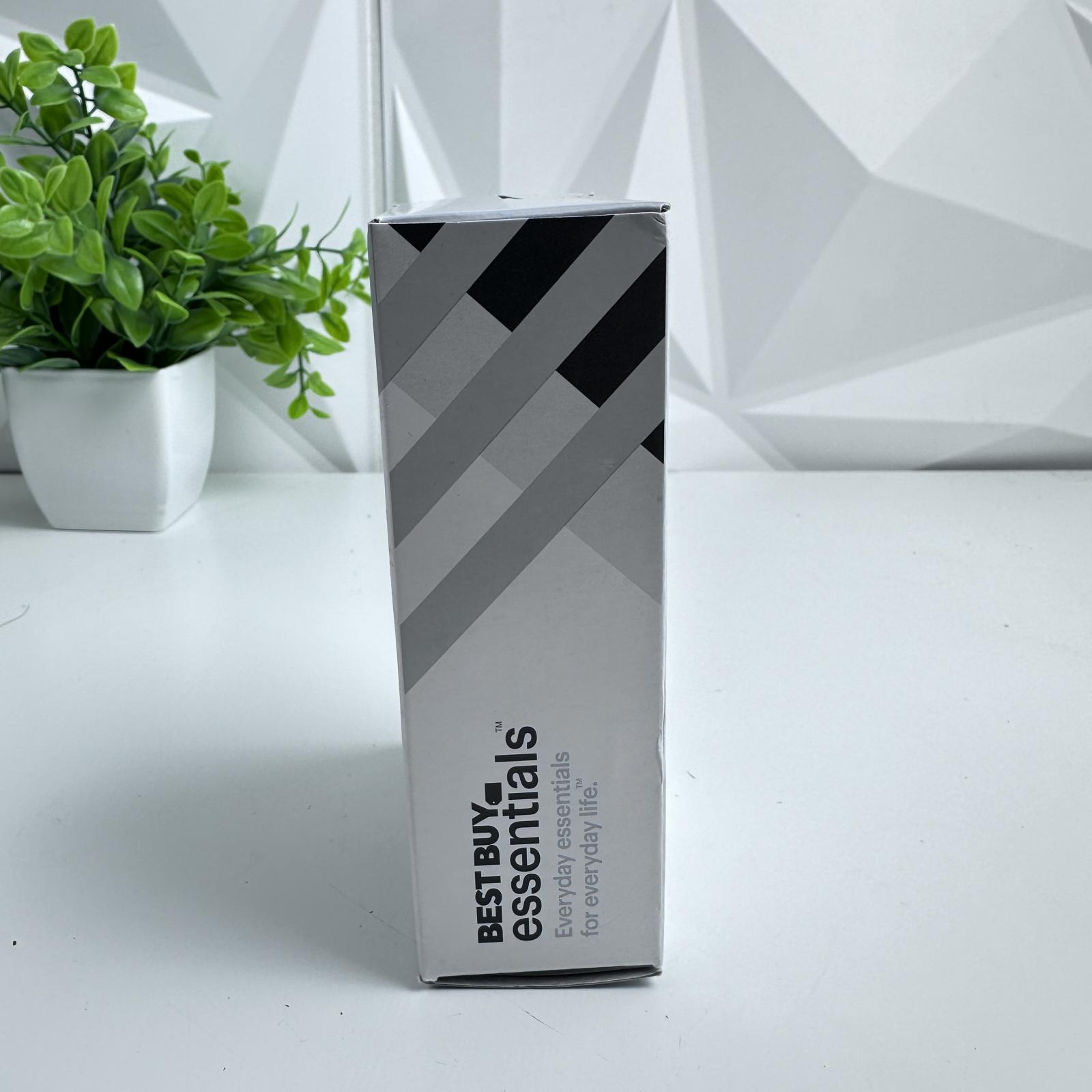 Best Buy Essentials Wireless Mouse, 2.4GHz USB Receiver, 1600 DPI, Black - Photo 12