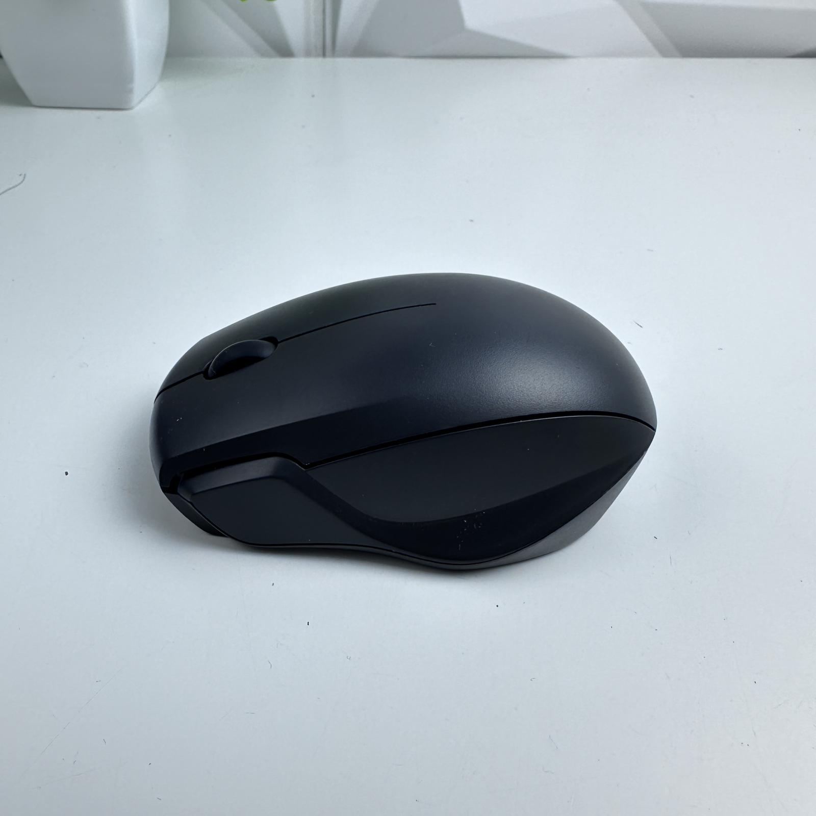 Best Buy Essentials Wireless Mouse, 2.4GHz USB Receiver, 1600 DPI, Black - Photo 9