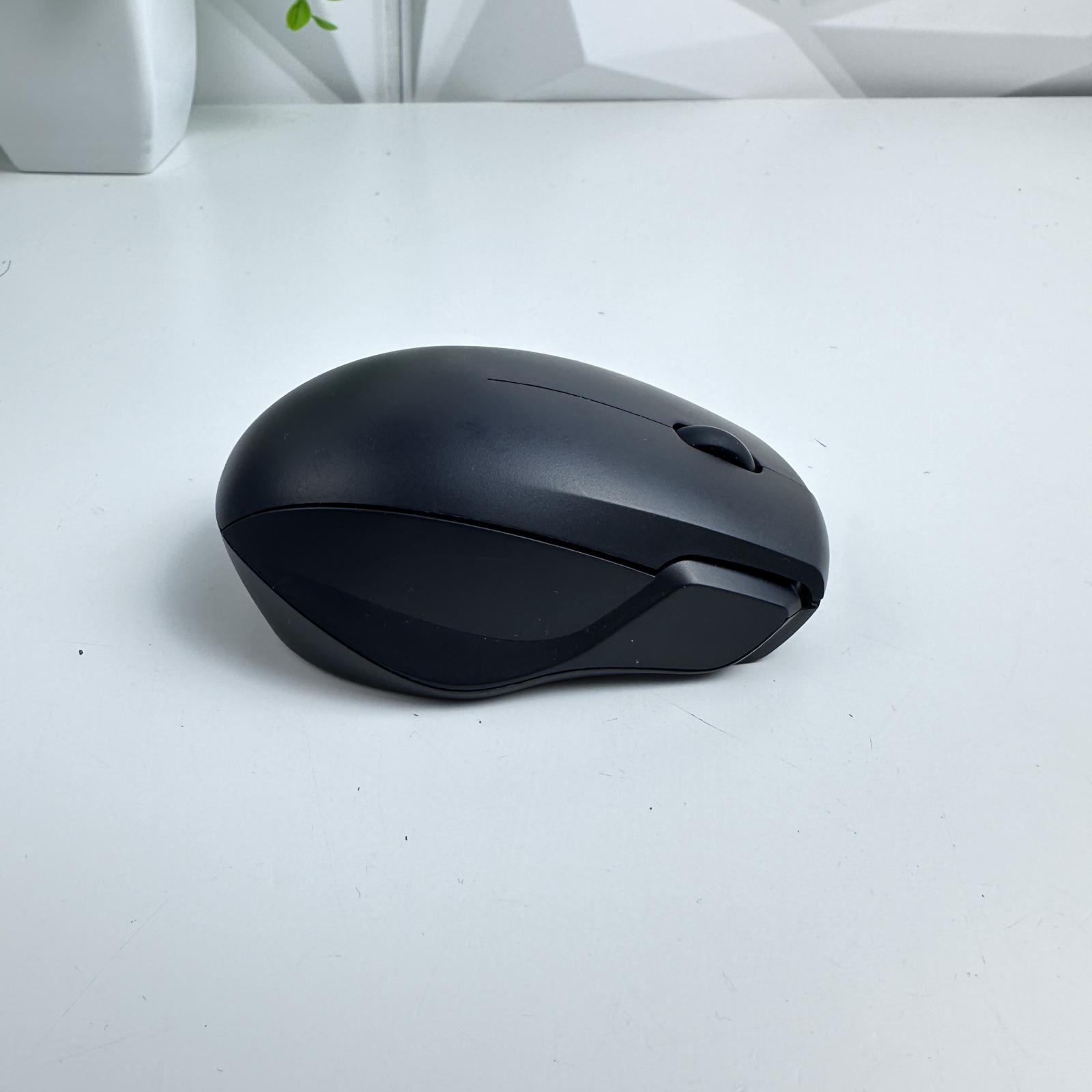 Best Buy Essentials Wireless Mouse, 2.4GHz USB Receiver, 1600 DPI, Black - Photo 5