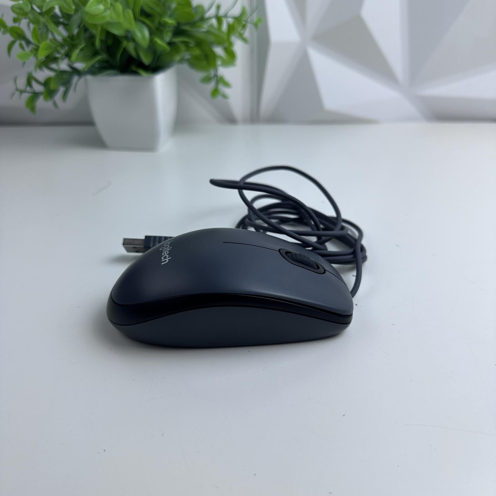 Logitech M100 Wired Optical Ambidextrous PC Mouse - Photo 6