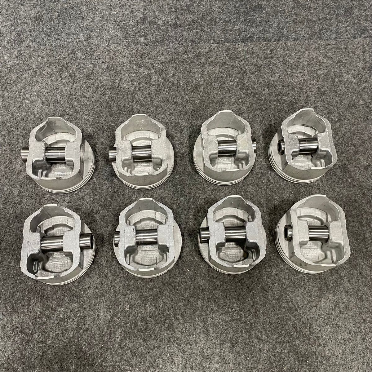 Enginetech P1505(8)020 Piston Set, 0.020" Oversize - Photo 3