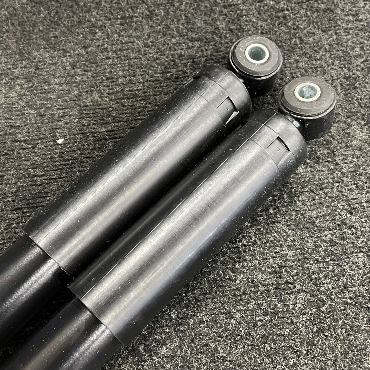 SACHS 315093 Shock Absorber for VW, Set of 2, New - Photo 5