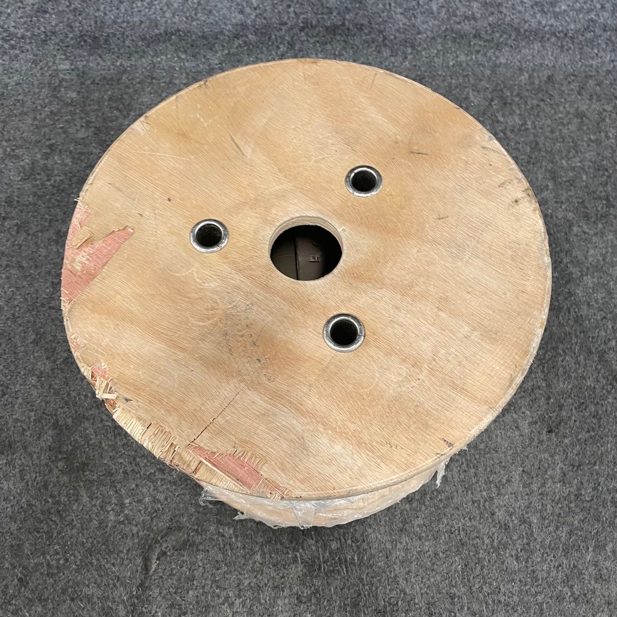 UL3266 18(16) AWG White XLPE Wire, 300V, 5000FT Spool - Photo 5