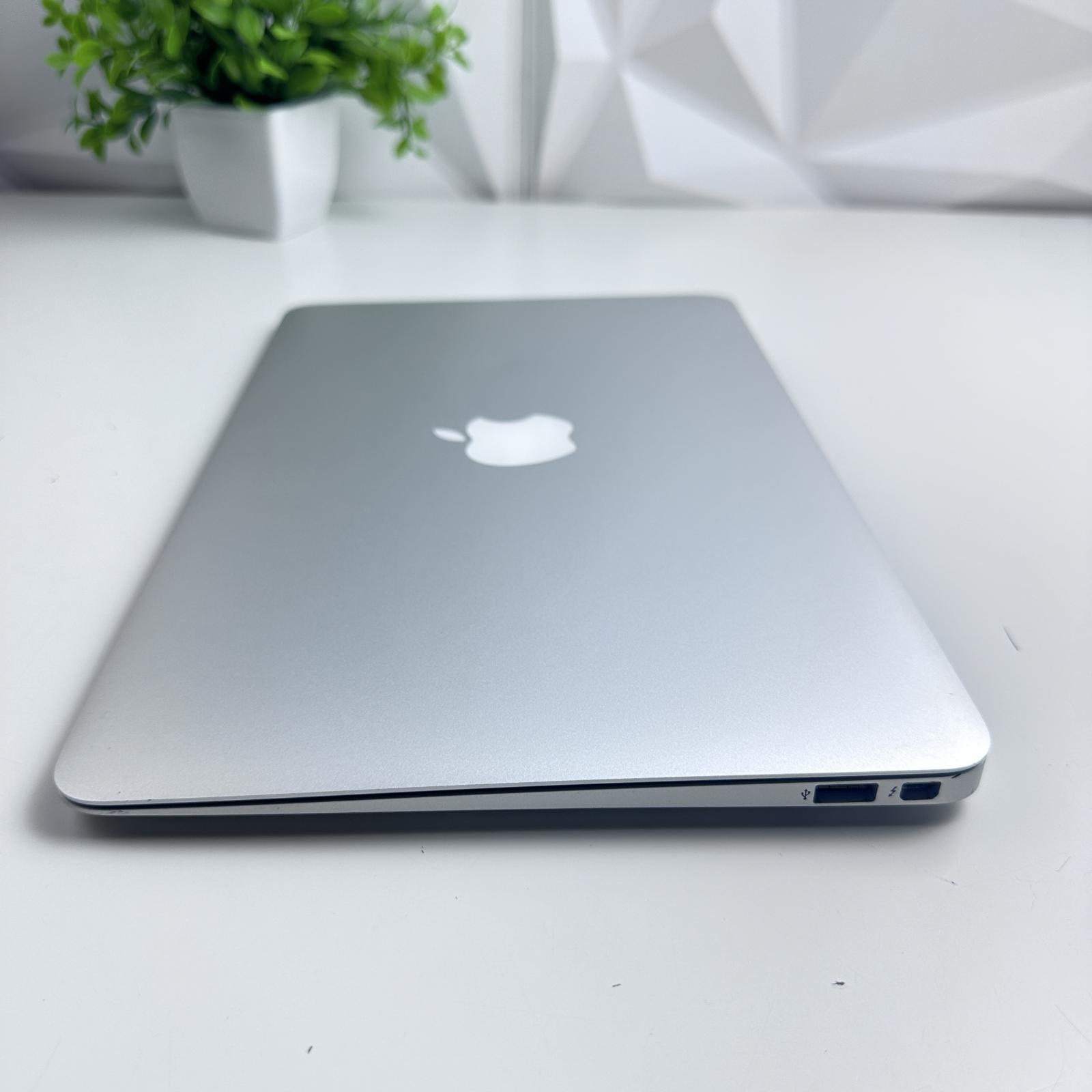 Apple MacBook Air (11-inch, 2015) i5 1.6GHz, 4GB RAM, 121GB SSD - Photo 6