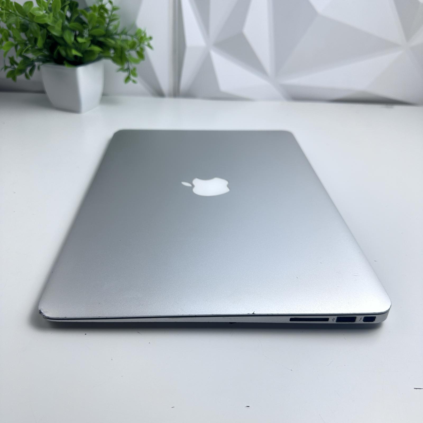 Apple MacBook Air (13-inch, 2015) i7 2.2GHz, 8GB RAM, 500GB SSD - Photo 8