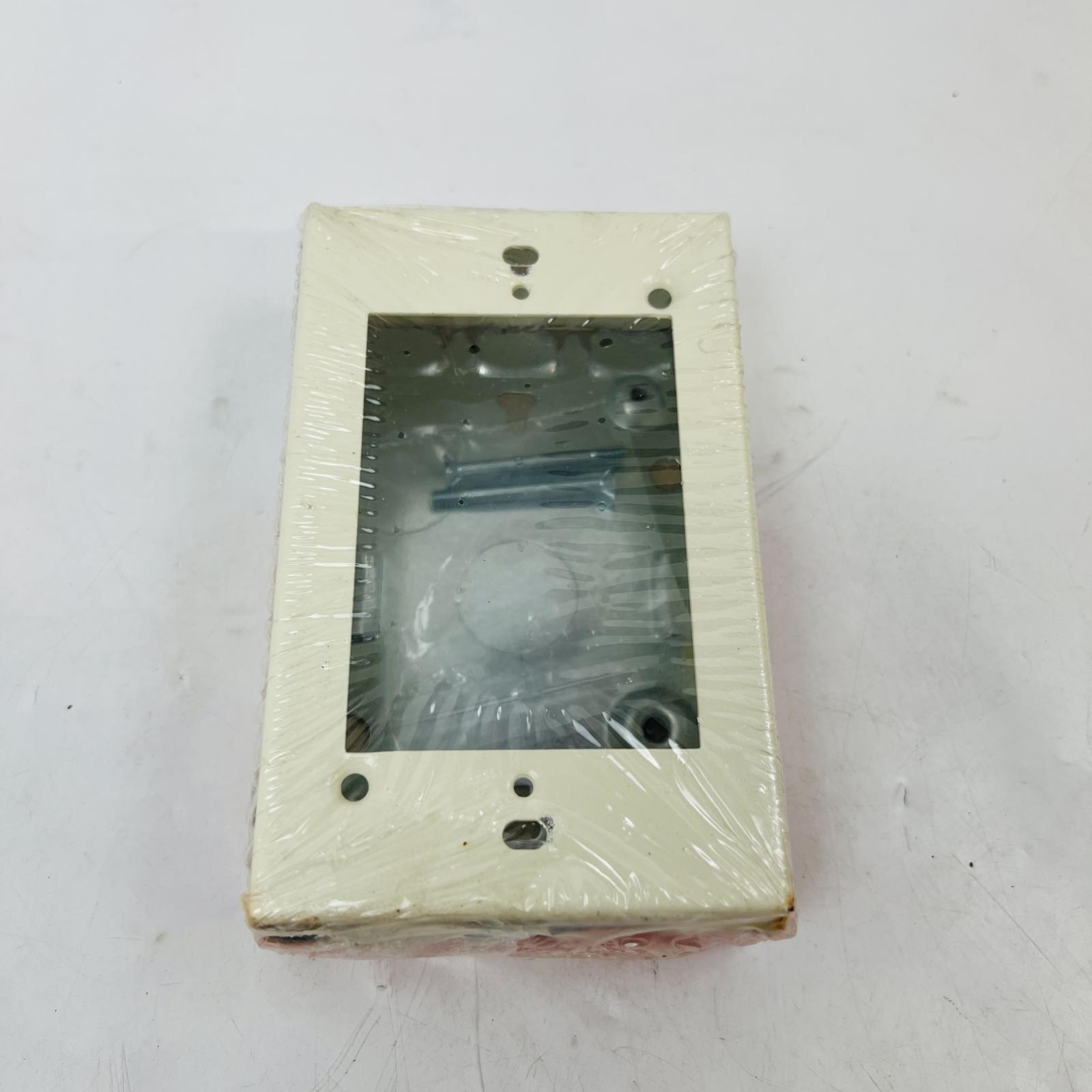 Lot of 5 Legrand Wiremold V5747 1-Gang Device Box, 1-3/8" Deep, Ivory - Photo 3