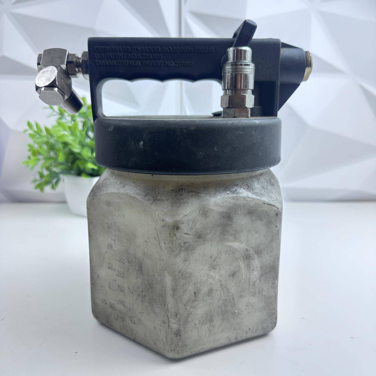 Mityvac MV6830 Vacuum Brake Bleeder, 1.9 Qt Reservoir, Variable Flow Control - Photo 5