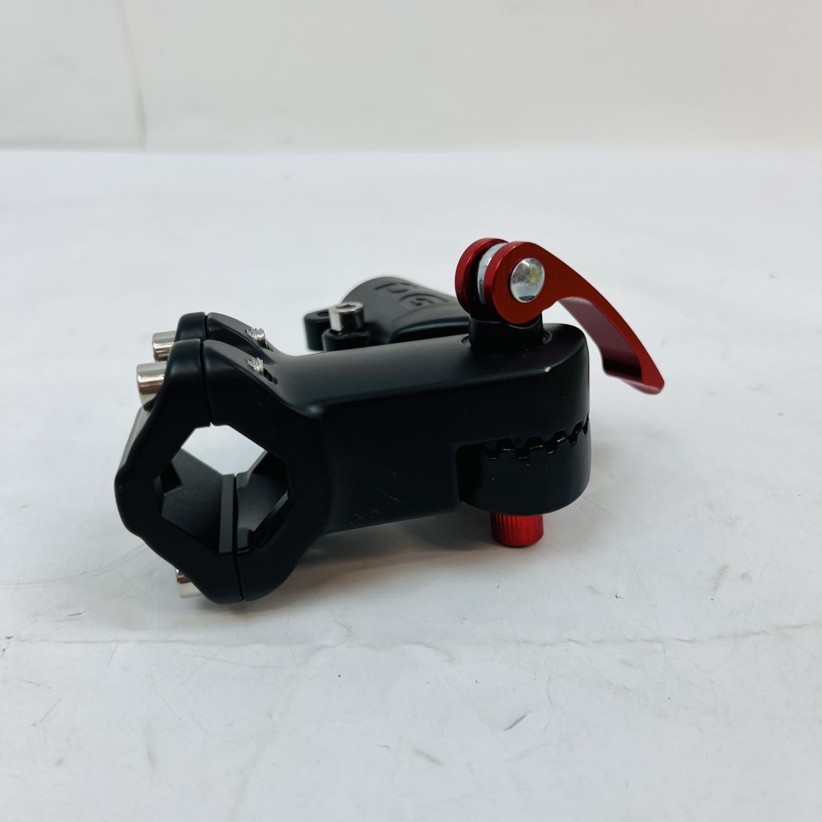 Motorcycle Hydraulic Clutch Master Cylinder Lever Assembly, CNC Black/Red - Photo 4