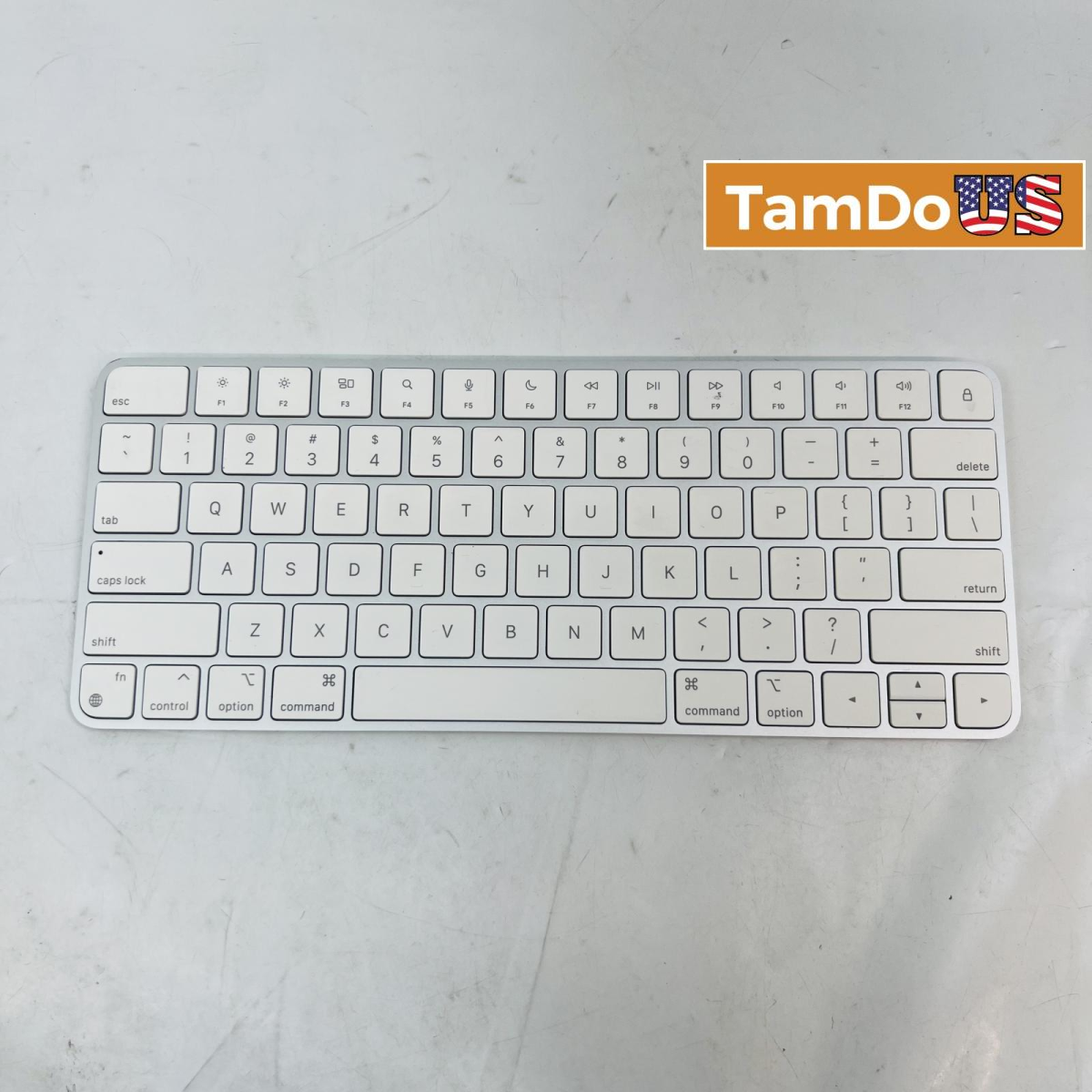 Apple Magic Keyboard A2450 Wireless Bluetooth, Silver/White - Photo 1