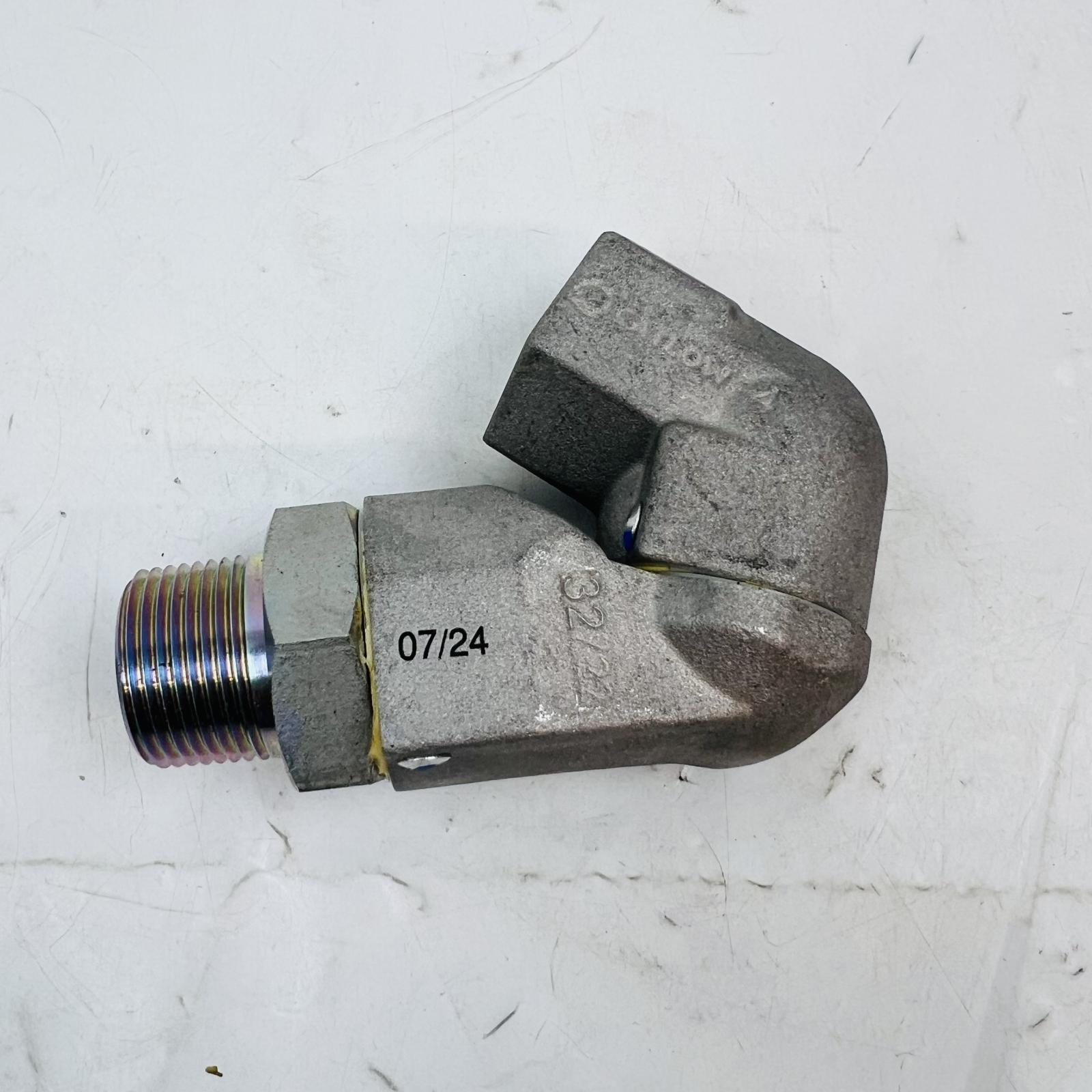 Catlow C720 3/4" x 3/4" F Twister Swivel Connector - Photo 6