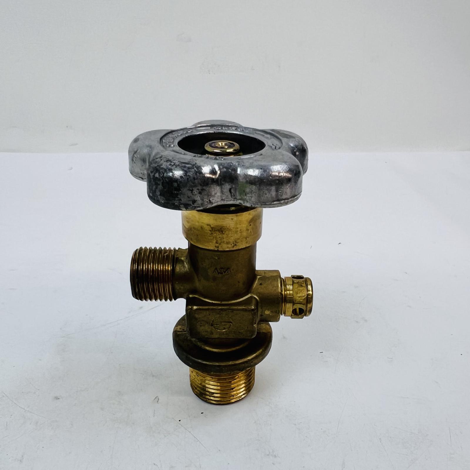 Brass Cylinder Valve PG25-19A, 3000 PSI, Made in USA - Photo 4