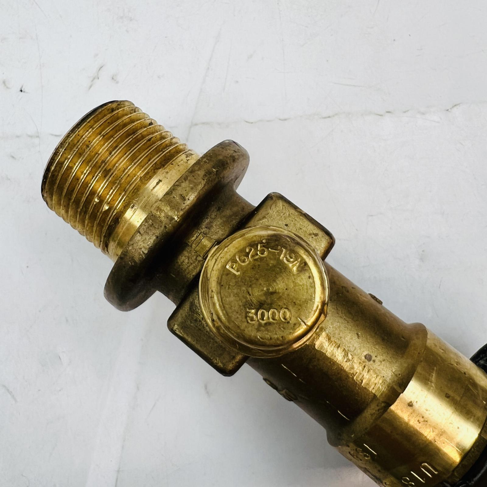 Brass Cylinder Valve PG25-19A, 3000 PSI, Made in USA - Photo 6