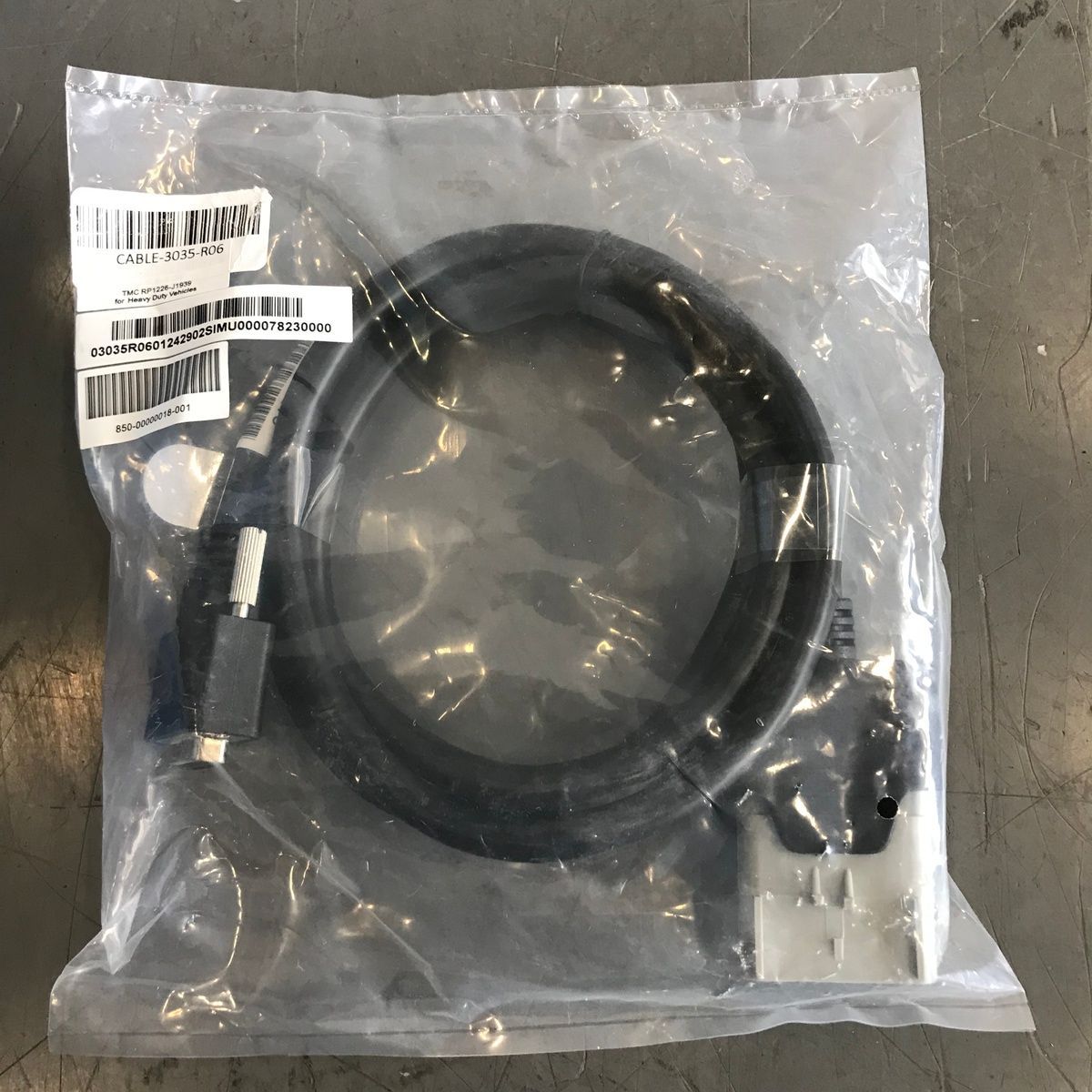 Motive KeepTruckin Cable 3035-R06, TMC RP1226 J1939, Heavy Duty Truck - Photo 2