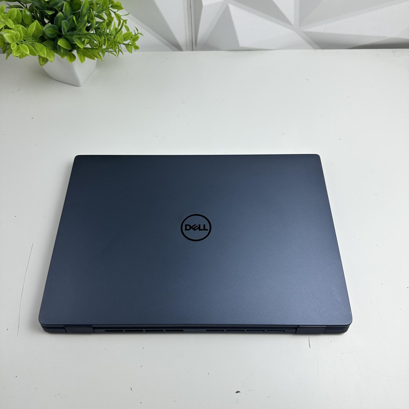 Dell Latitude 7440 Laptop, 14" FHD Touch, i7-1365U, 32GB, 256GB SSD - Photo 9