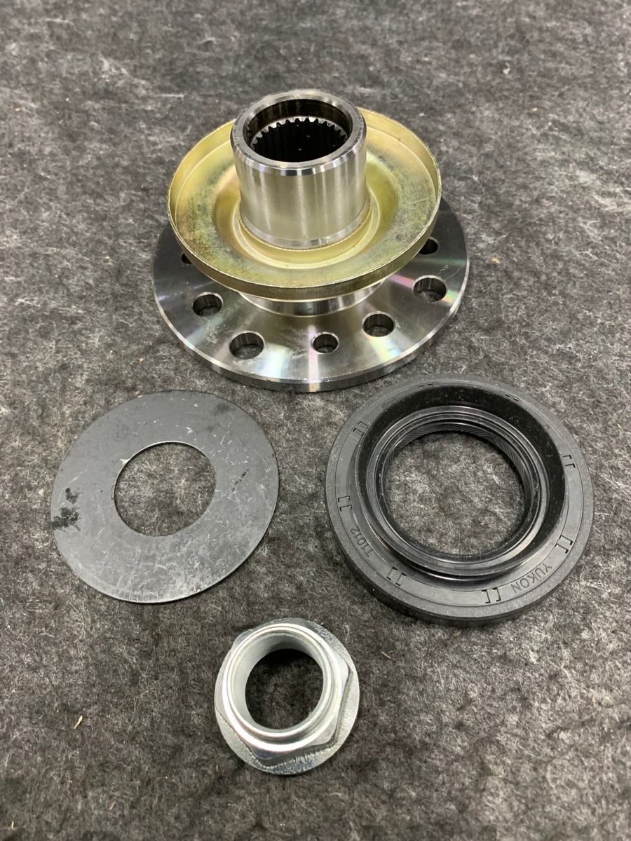 Yukon YY T35040-29-KIT Pinion Flange Kit, Toyota 29 Spline, Seal & Nut - Photo 2