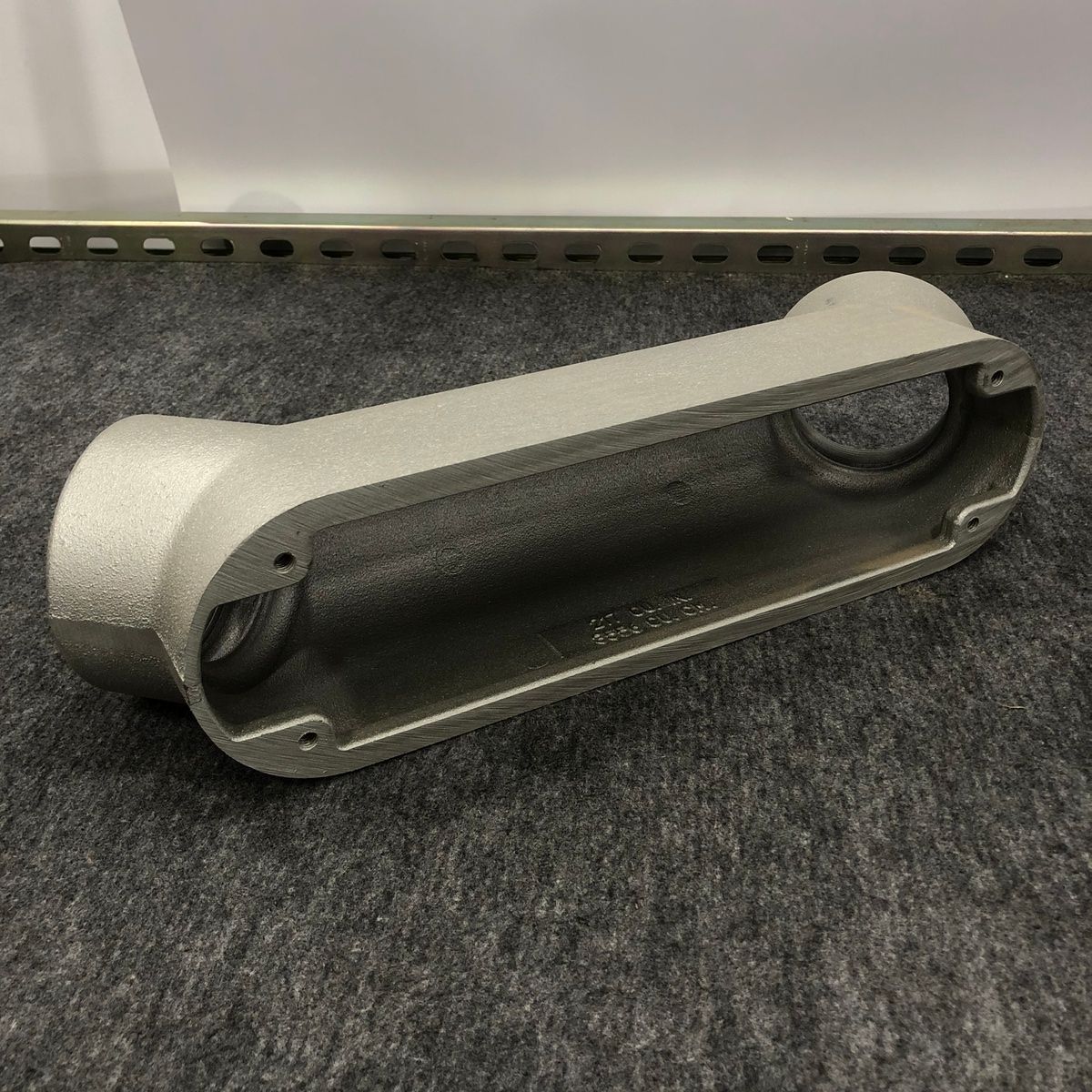 Eaton Crouse-Hinds BUB8 Condulet Mogul Outlet Body, 3" Conduit Fitting - Photo 8