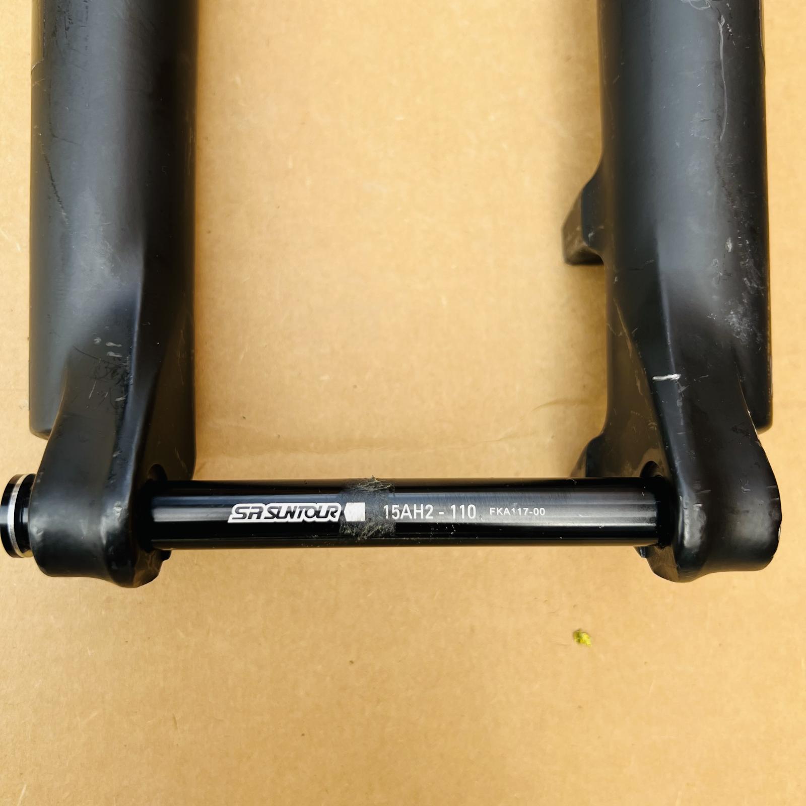 SR Suntour XCM34 Boost Suspension Fork 15x110mm Thru Axle - Photo 10