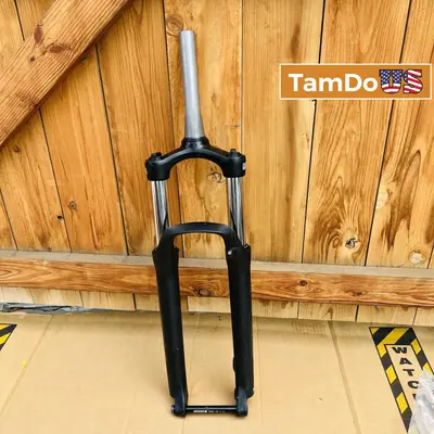 SR Suntour XCM34 Boost Suspension Fork 15x110mm Thru Axle at Cycling in fair condition