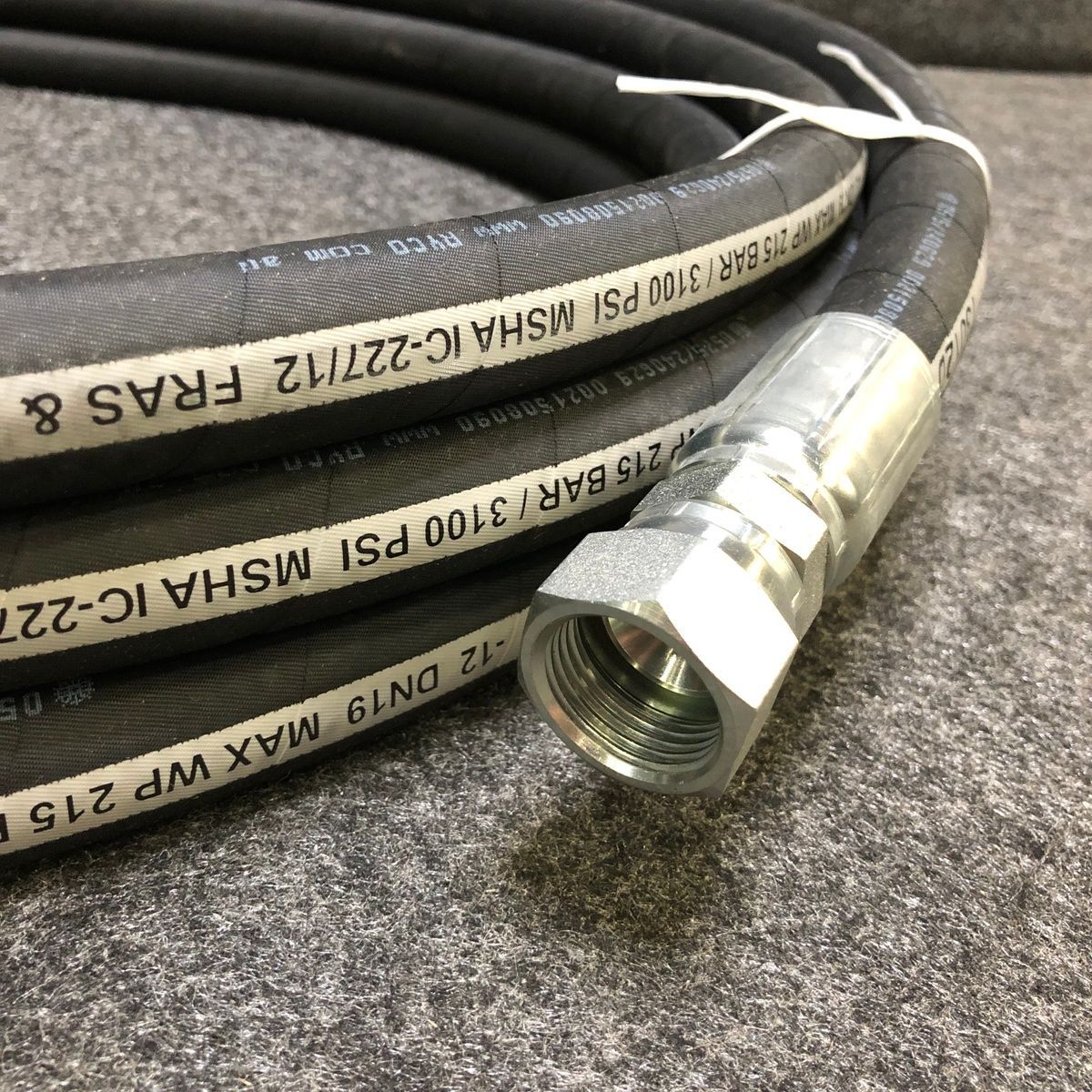 Ryco T3012D Hydraulic Hose 3/4" DN19 3100 PSI MSHA Abrasion Resistant - Photo 3