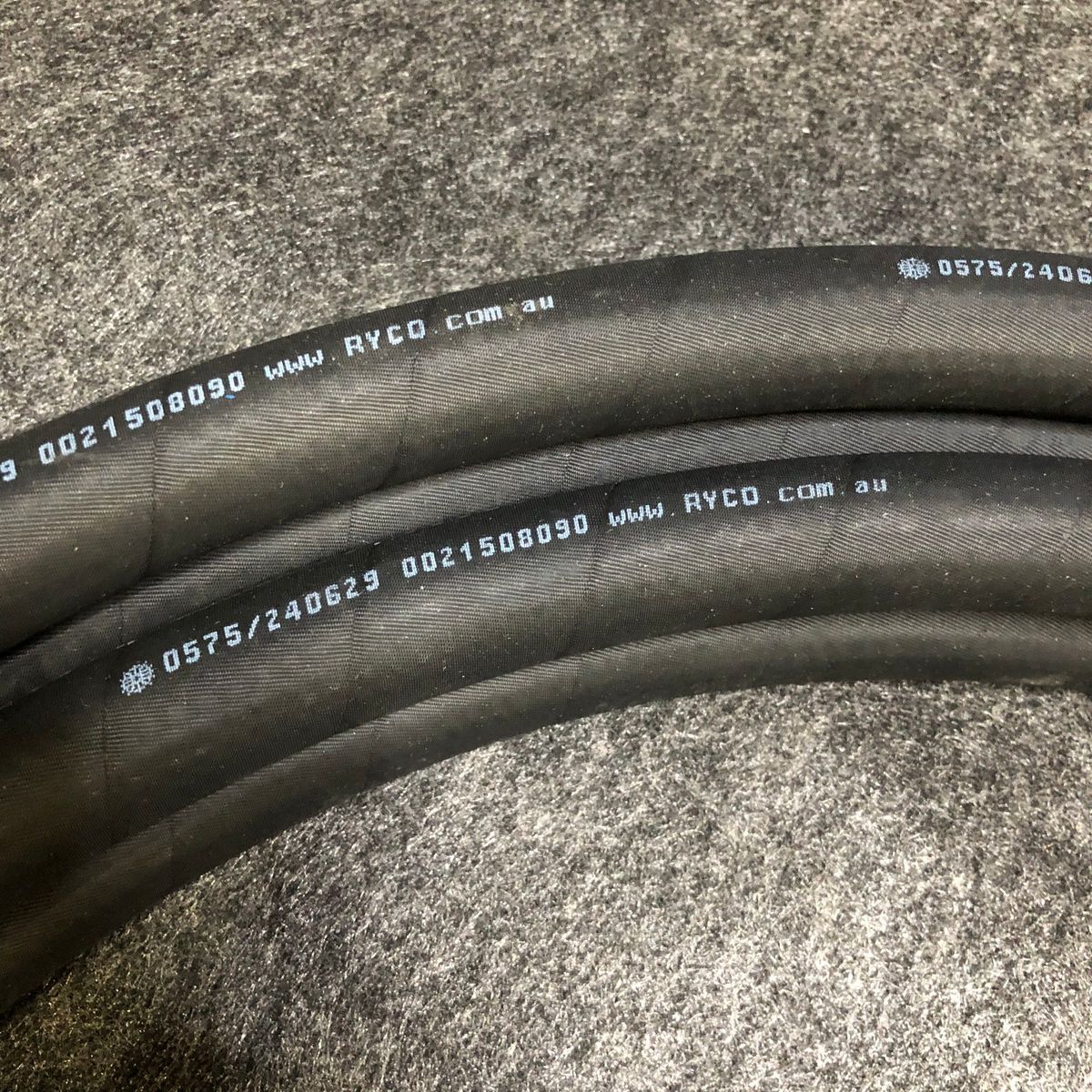 Ryco T3012D Hydraulic Hose 3/4" DN19 3100 PSI MSHA Abrasion Resistant - Photo 5