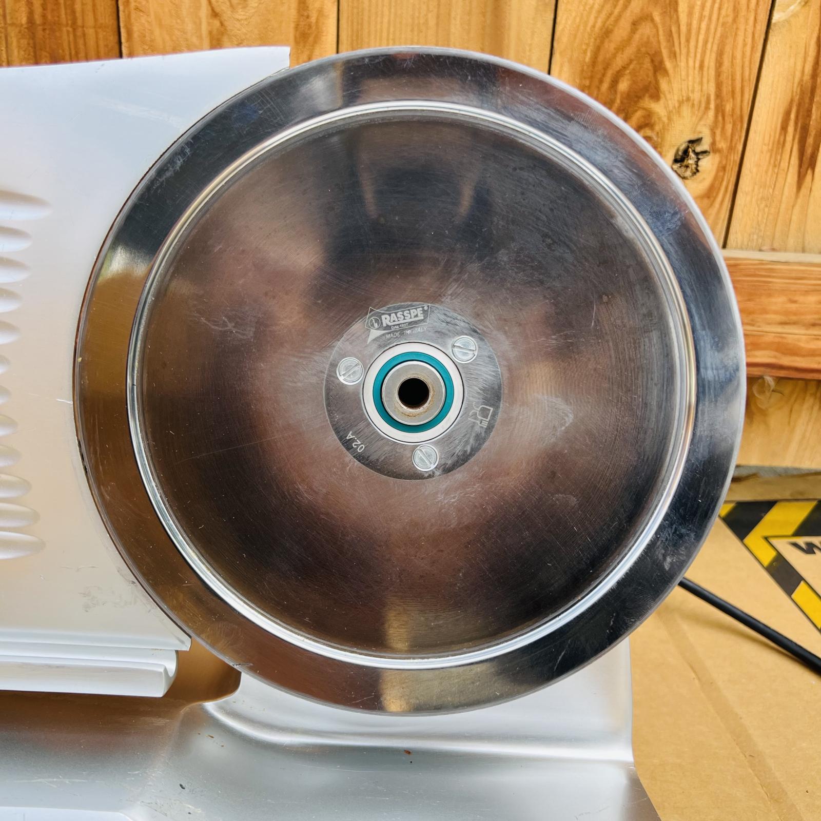 Globe Chefmate C10 10" Food Meat Deli Slicer - Photo 17