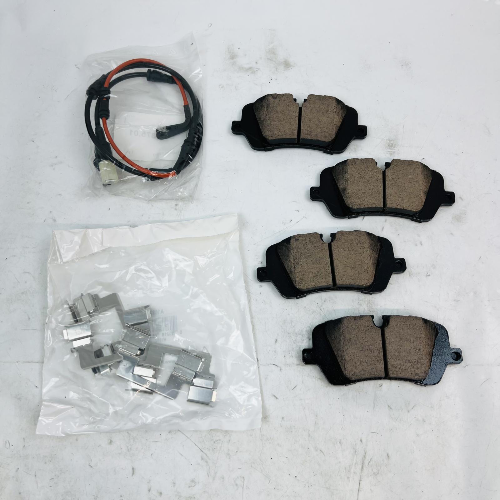 Akebono EUR1692 EURO Ultra-Premium Ceramic Disc Brake Pads - Photo 8