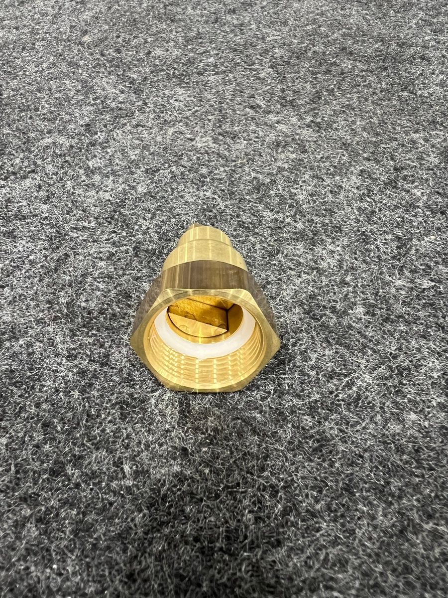 Mueller A18353 1" Retrofit Cap Assembly - Photo 5