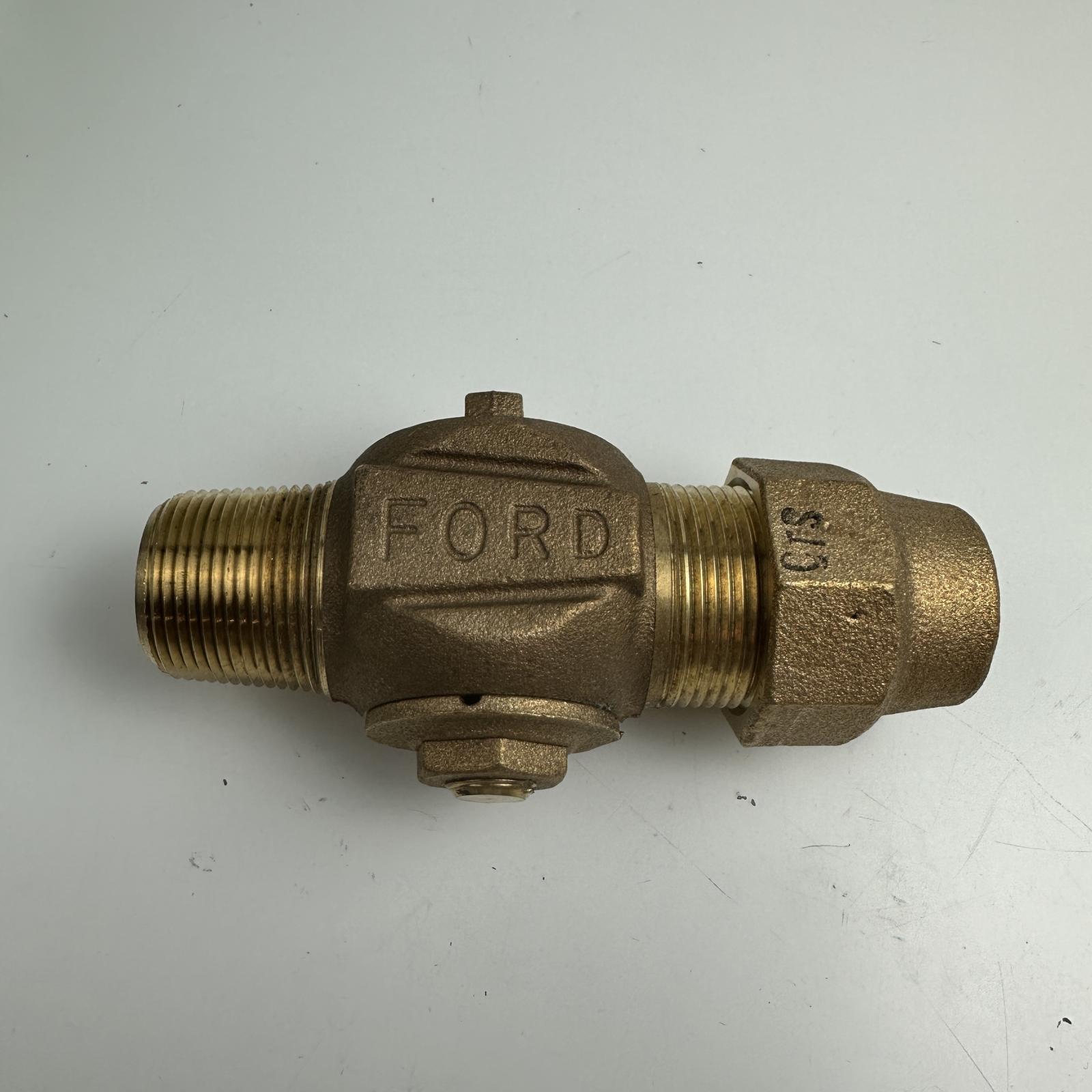 Ford Meter Box Brass Check Valve, 1" NPT, Water Service Backflow Preventer - Photo 2
