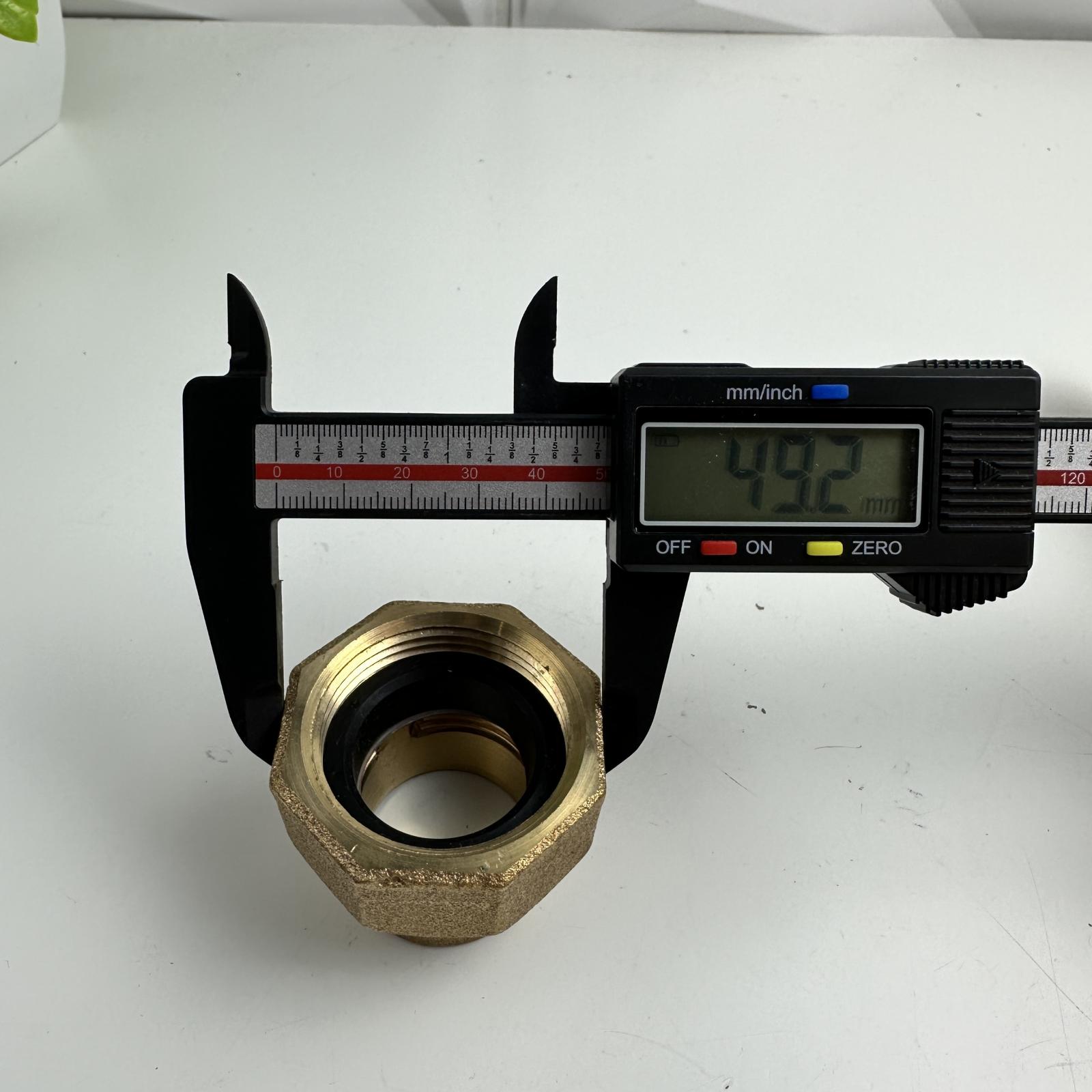 Ford Meter Box Brass Check Valve, 1" NPT, Water Service Backflow Preventer - Photo 3