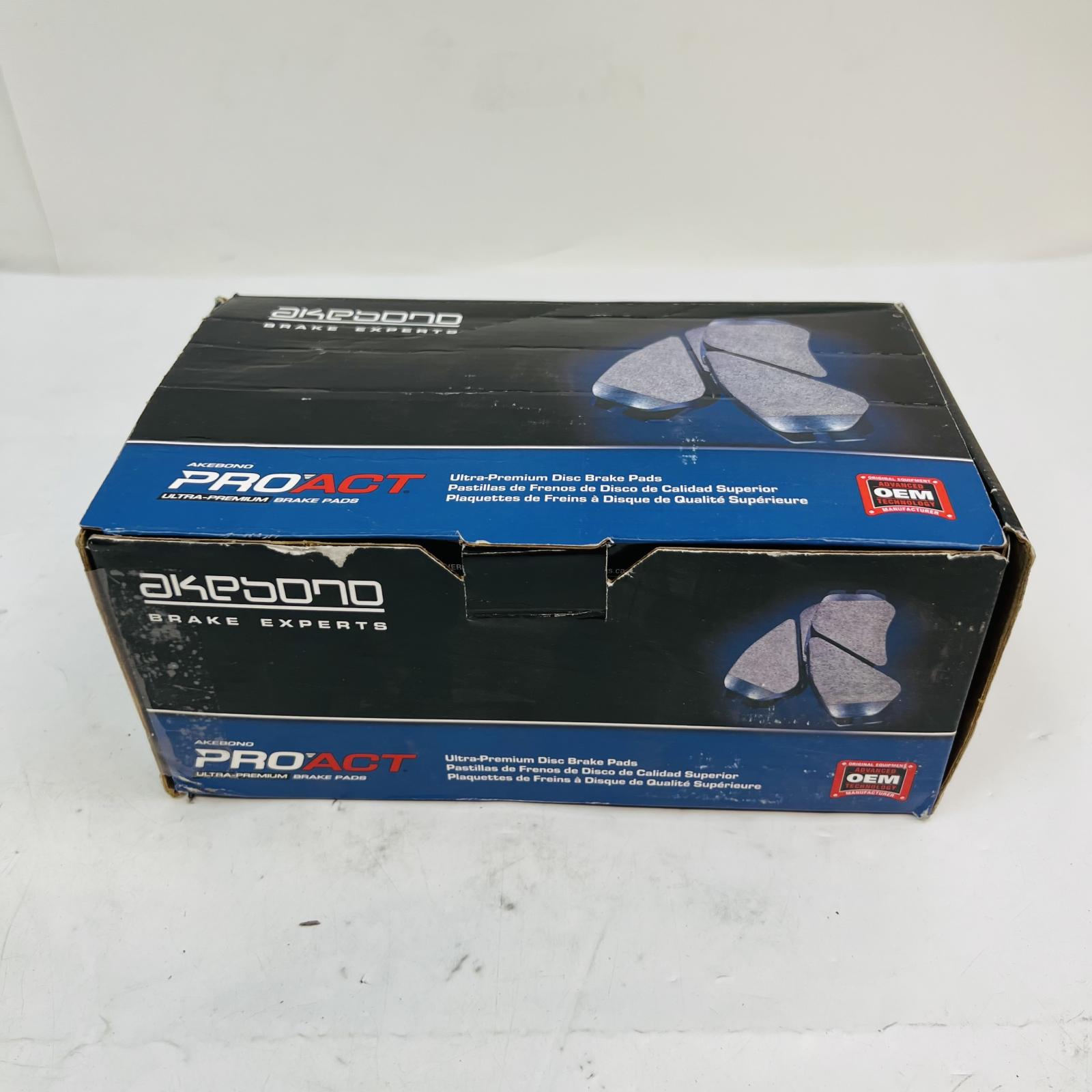 Akebono ProACT ACT1649 Ceramic Disc Brake Pads - Photo 2