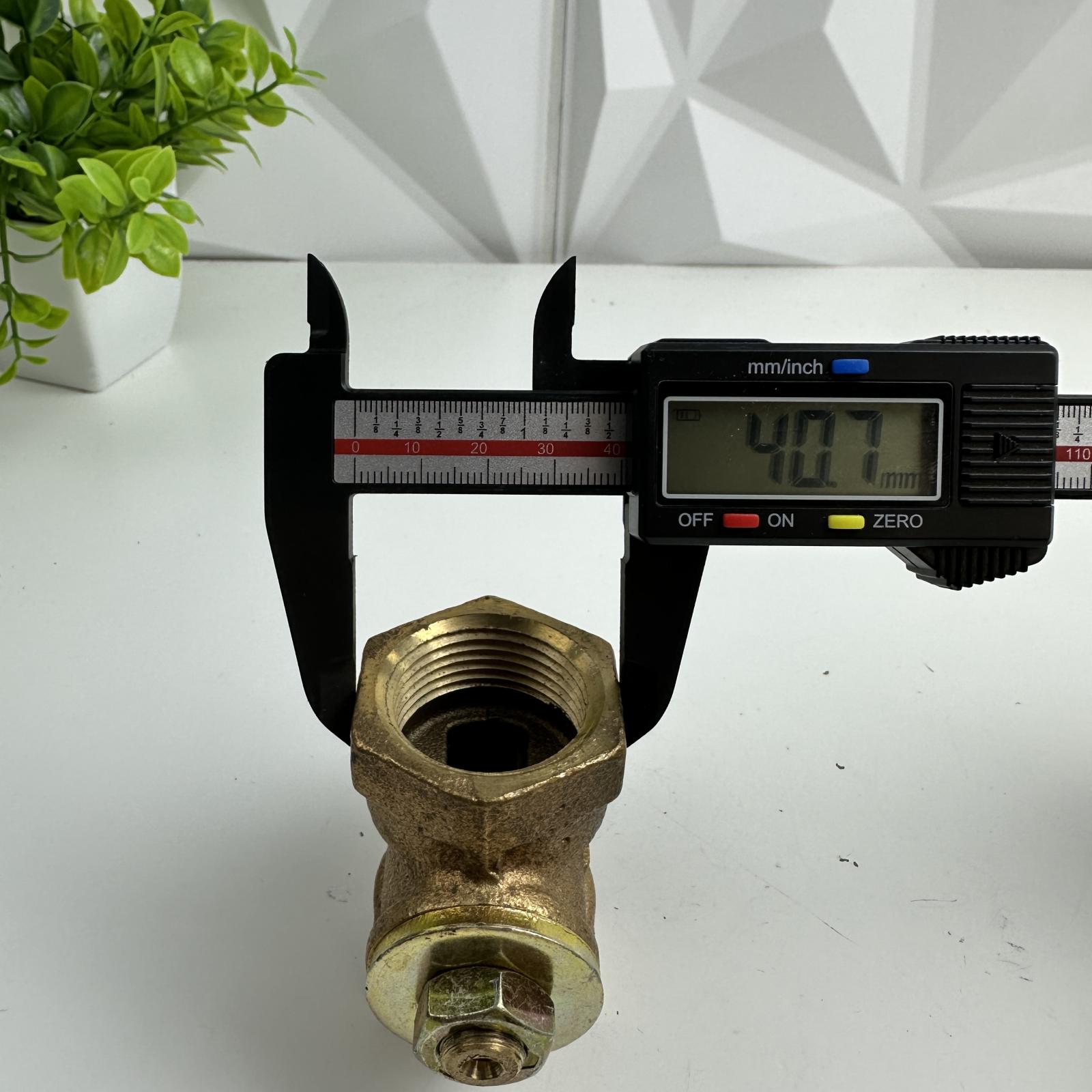 1-1/4" Brass Swing Check Valve, Threaded NPT, Heavy Duty Water/Gas Line - Photo 7