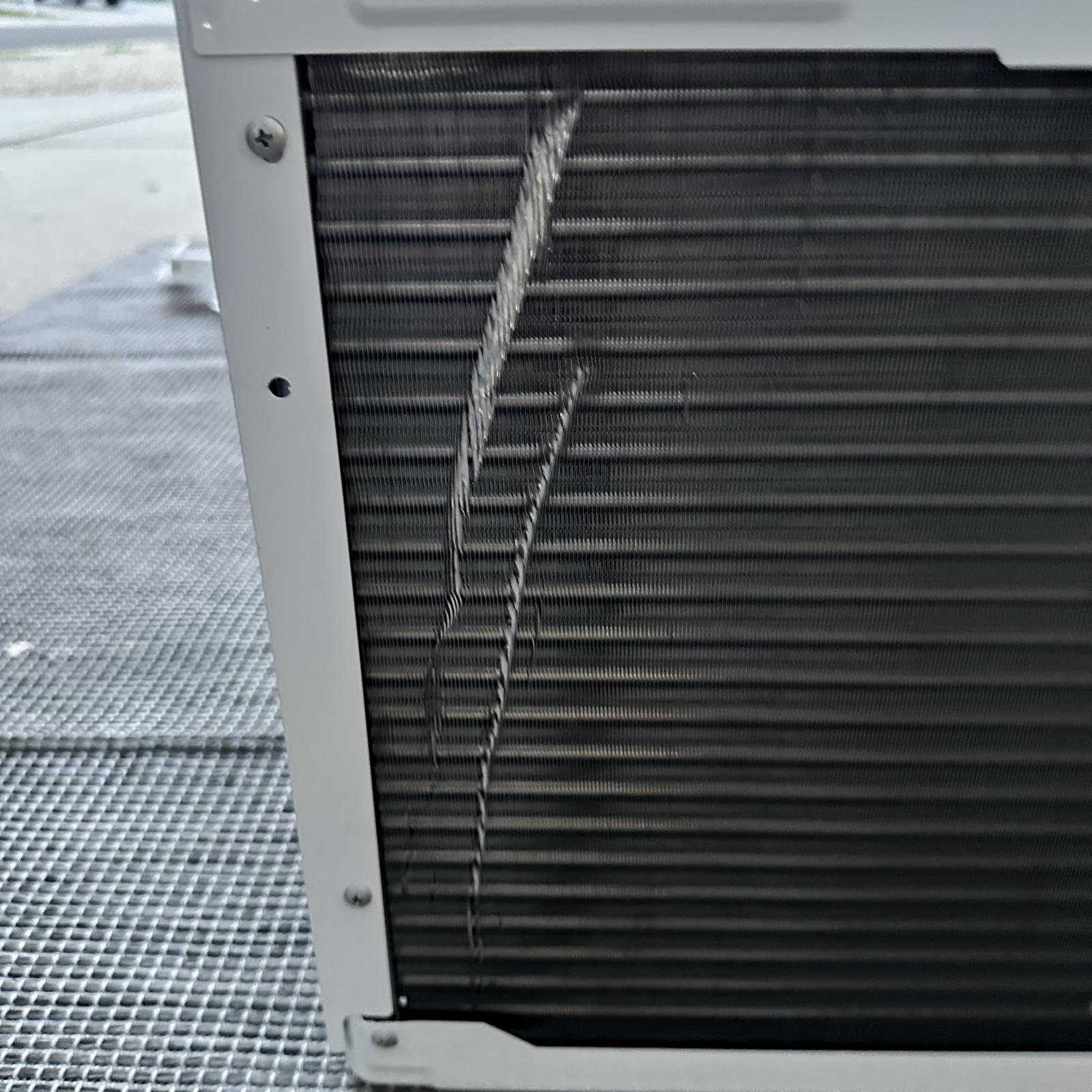 Hisense Medium Room Window Air Conditioner, Remote Included (115V, 10000-BTU) - Photo 5