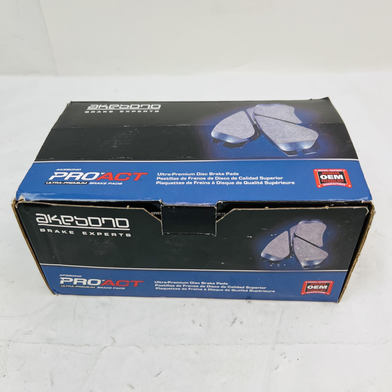 Akebono ProACT ACT1011 Ceramic Disc Brake Pads - Photo 2