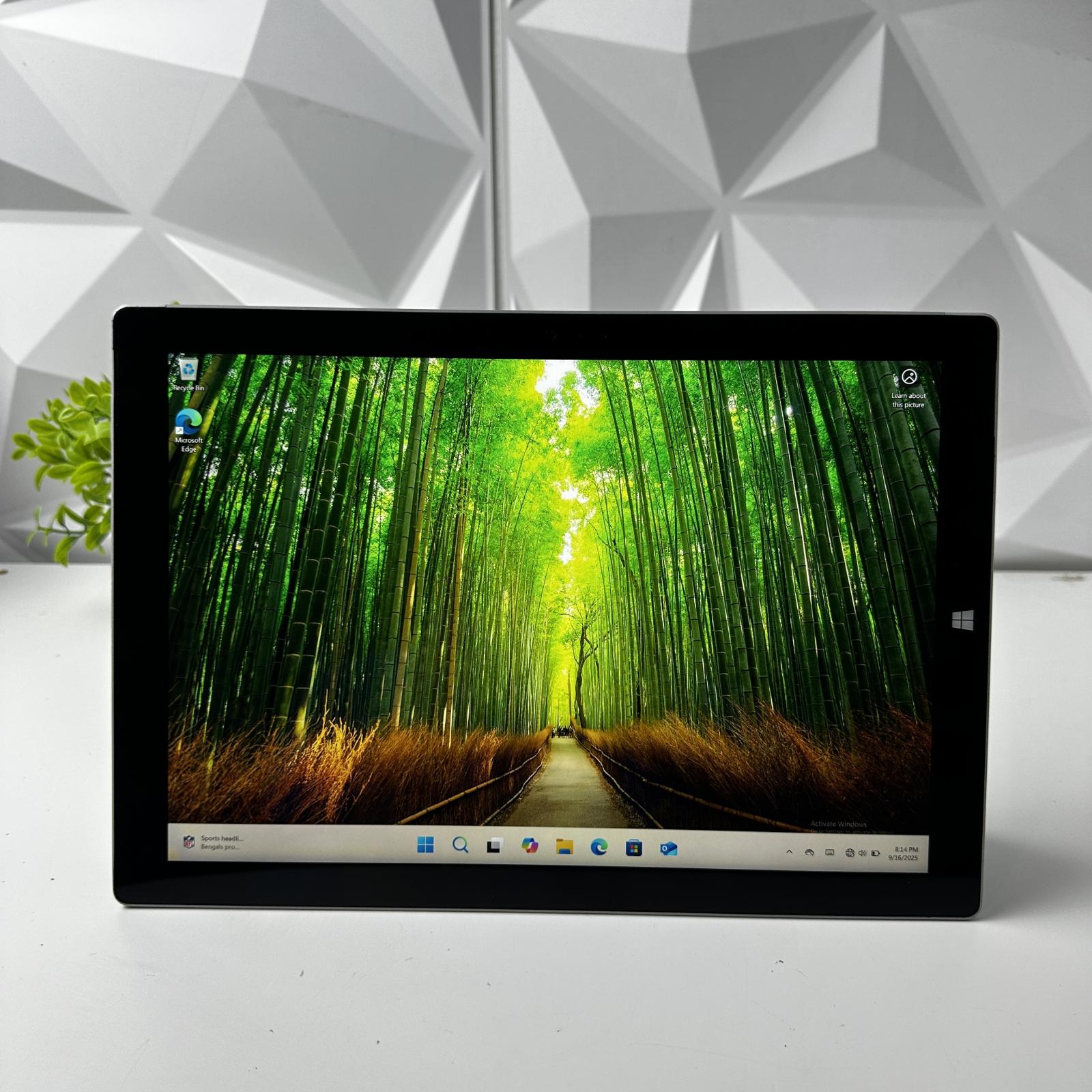 Microsoft Surface Pro 3, 12" QHD, i5-4300U, 8GB RAM, 256GB SSD - Photo 11