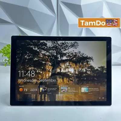 Microsoft Surface Pro 4, 12.3" QHD Touch, i7-6650U, 16GB, 512GB at Laptops & Netbooks in fair condition