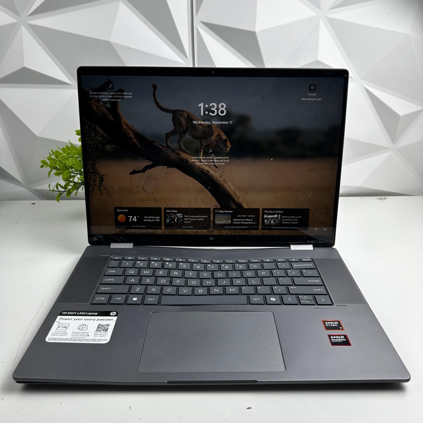 HP Envy x360 2-in-1 Laptop 16" FHD, Ryzen 7 8840HS, 16GB, 256GB - Photo 9