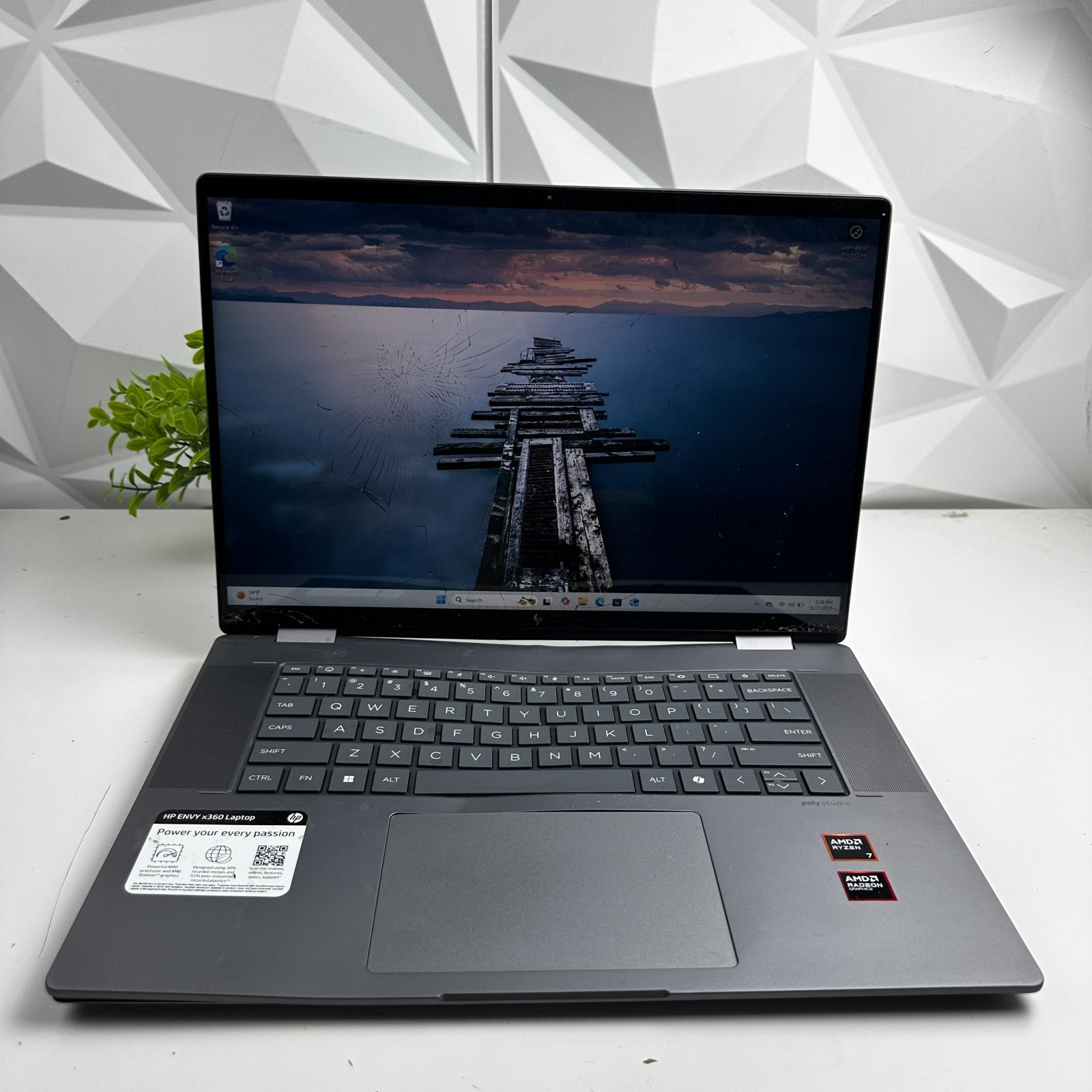 HP Envy x360 2-in-1 Laptop 16" FHD, Ryzen 7 8840HS, 16GB, 256GB - Photo 13